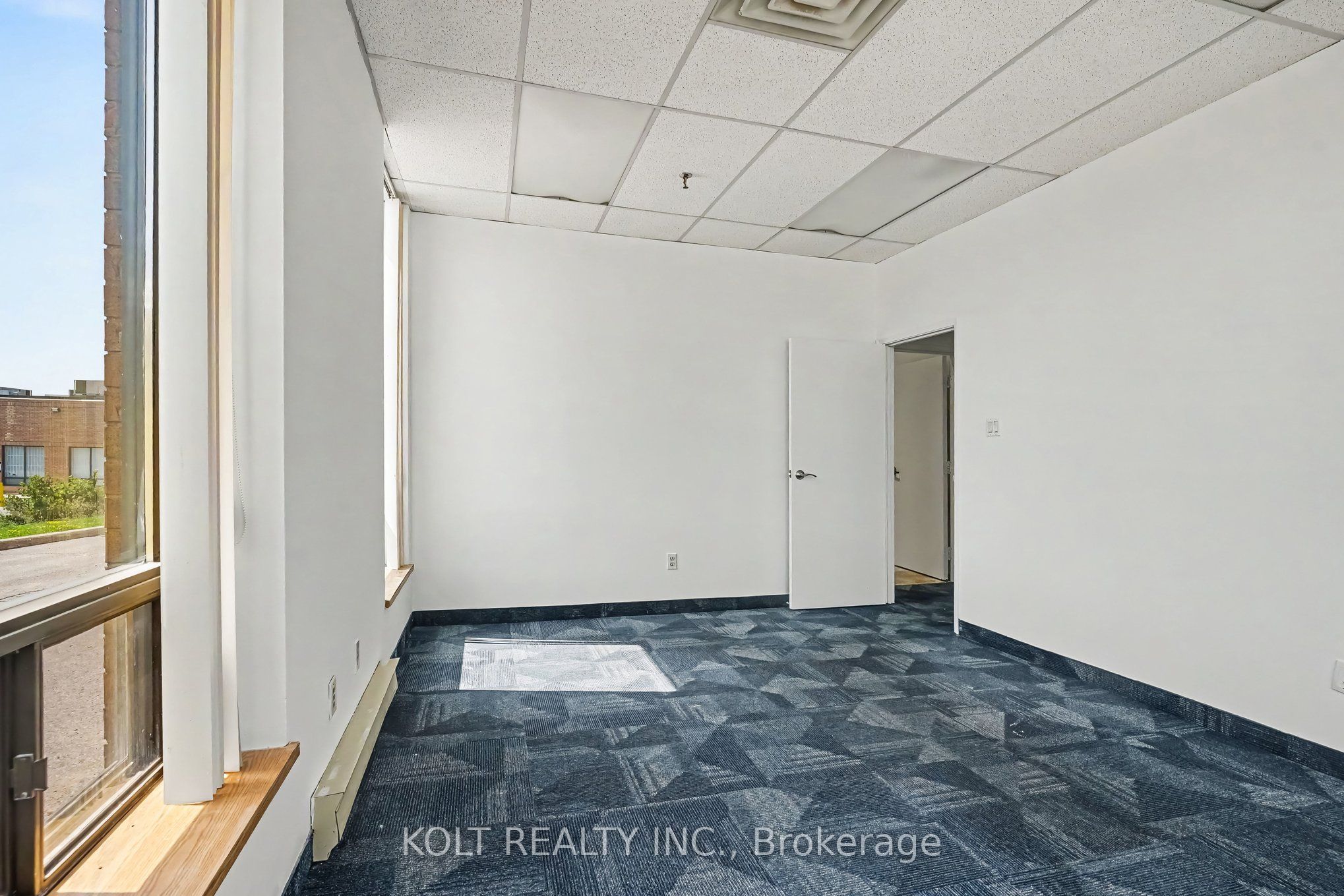 190 Britannia Road E 24 Property Photo 13