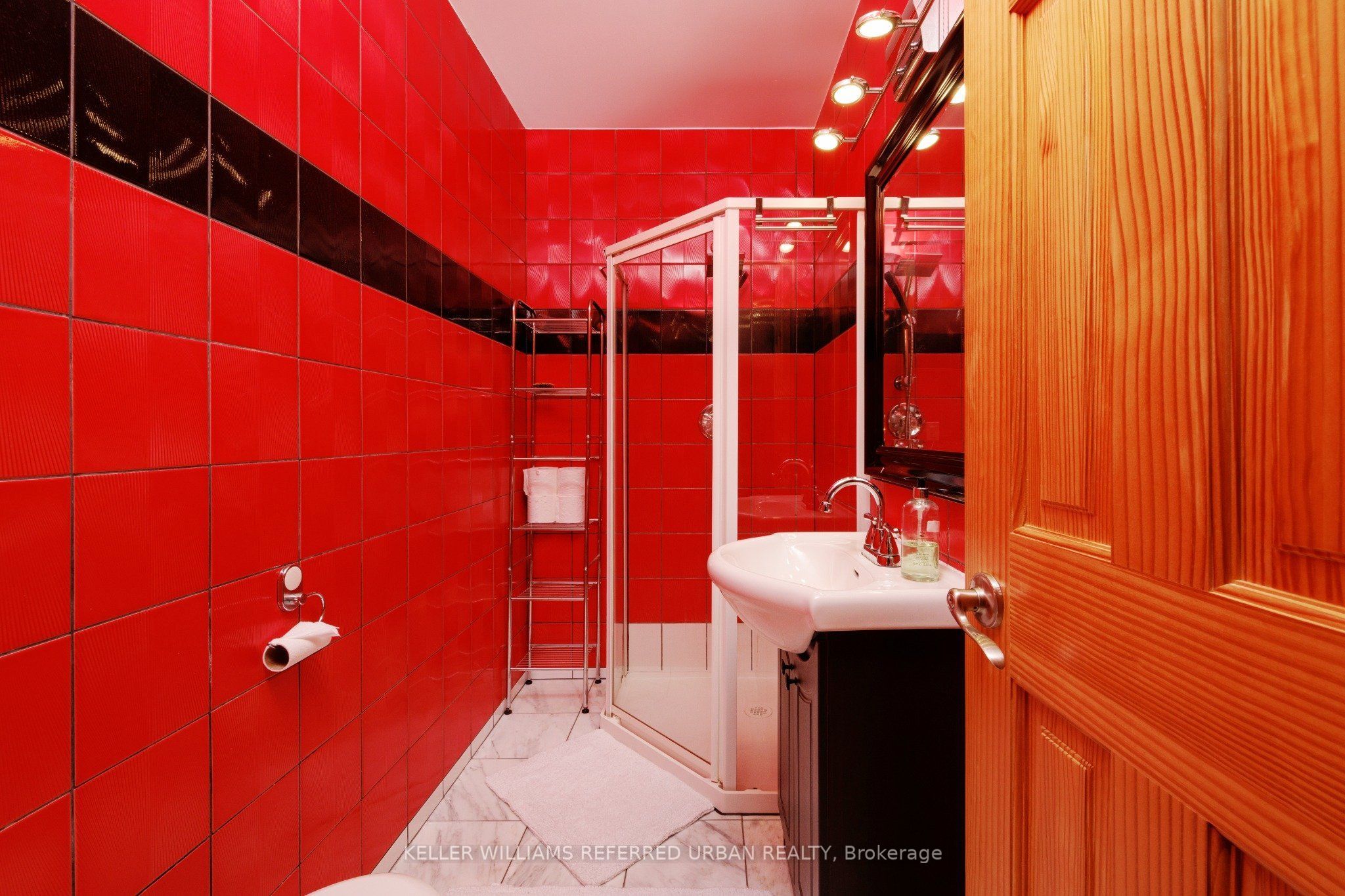6 Elmhurst Drive Property Photo 14