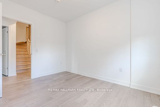 1085 Douglas Mccurdy Common 216 Property Photo 19