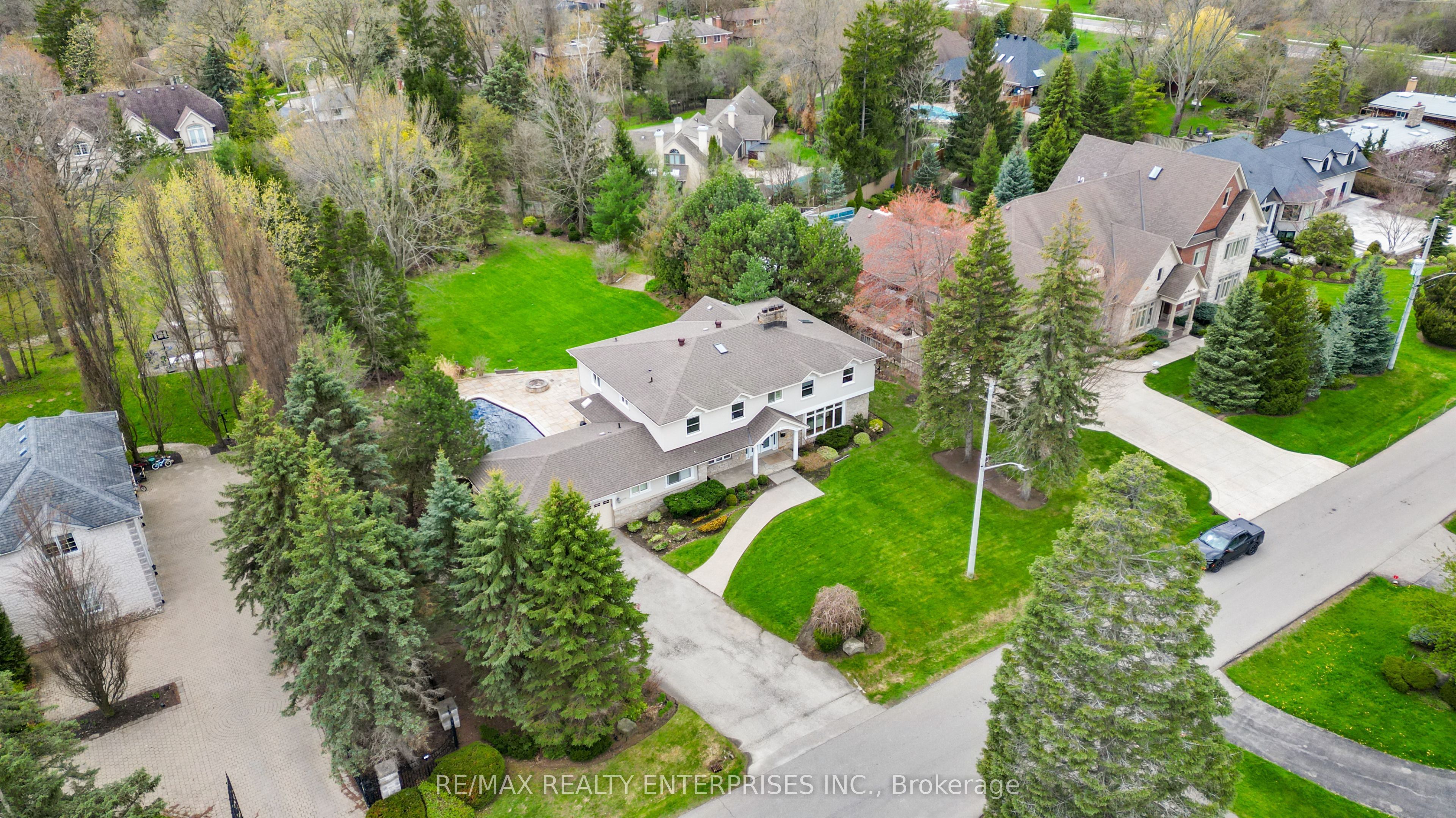 2154 Oneida Crescent Property Photo 43
