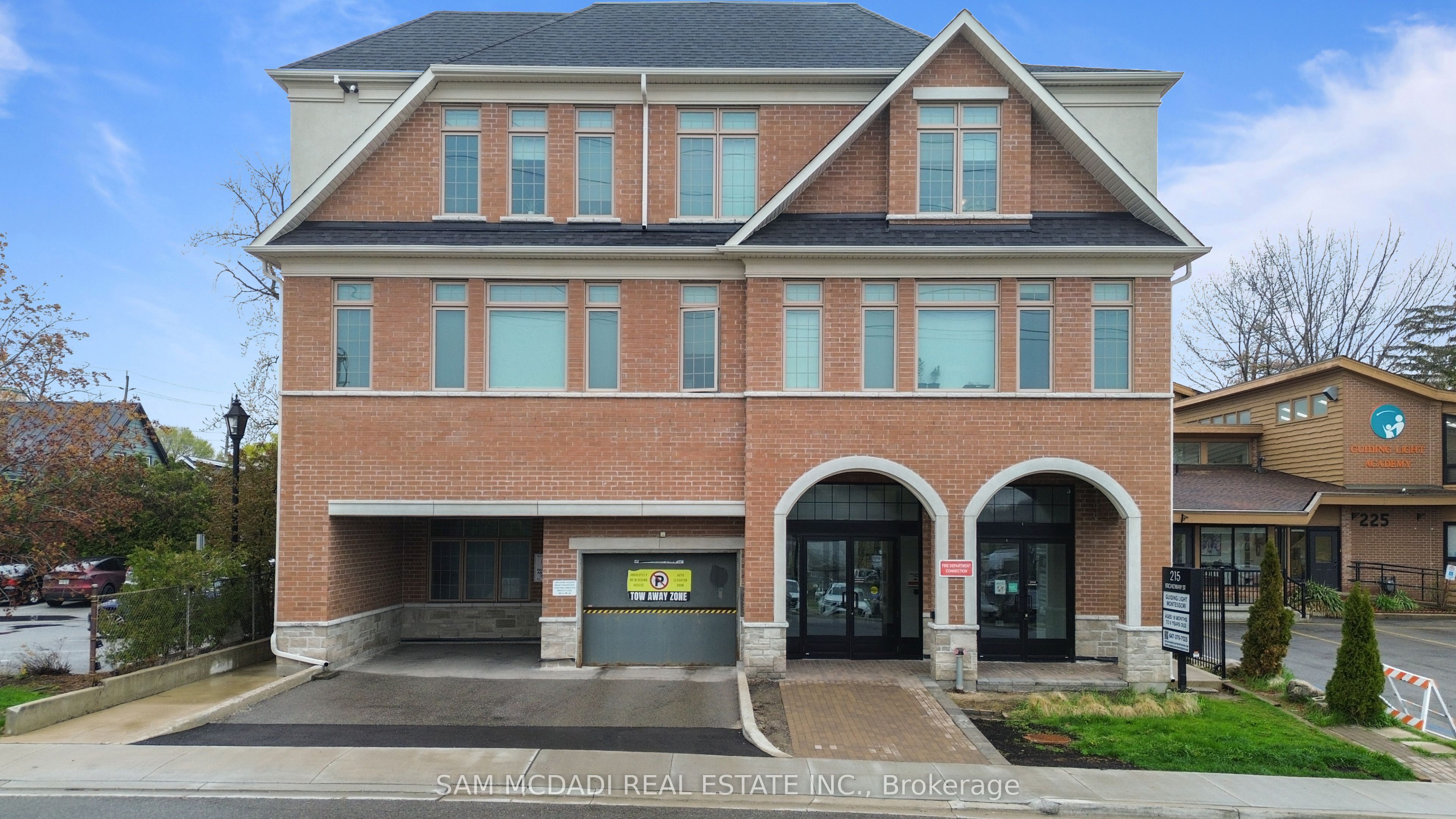 215 Broadway Street 308