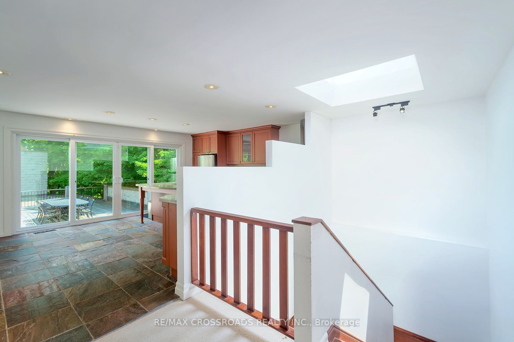 15135 Rockside Road Property Photo 15