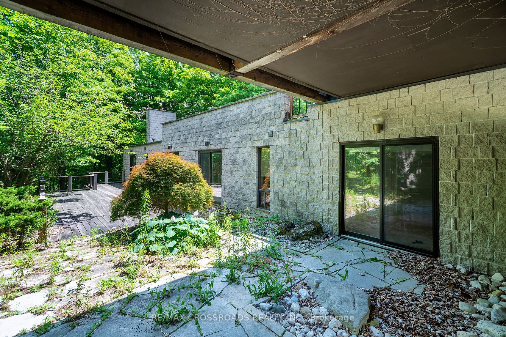 15135 Rockside Road Property Photo 24