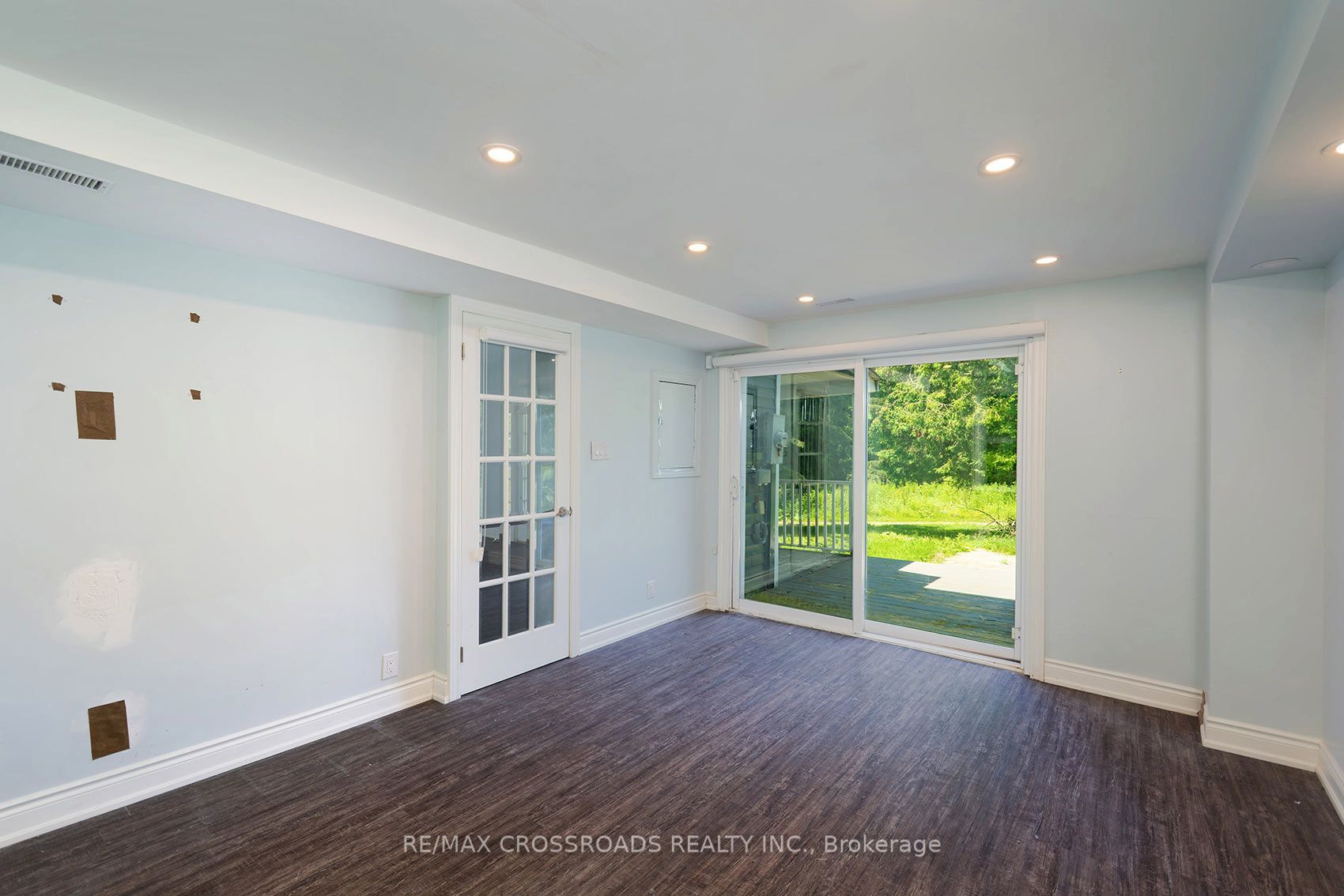 15135 Rockside Road Property Photo 33