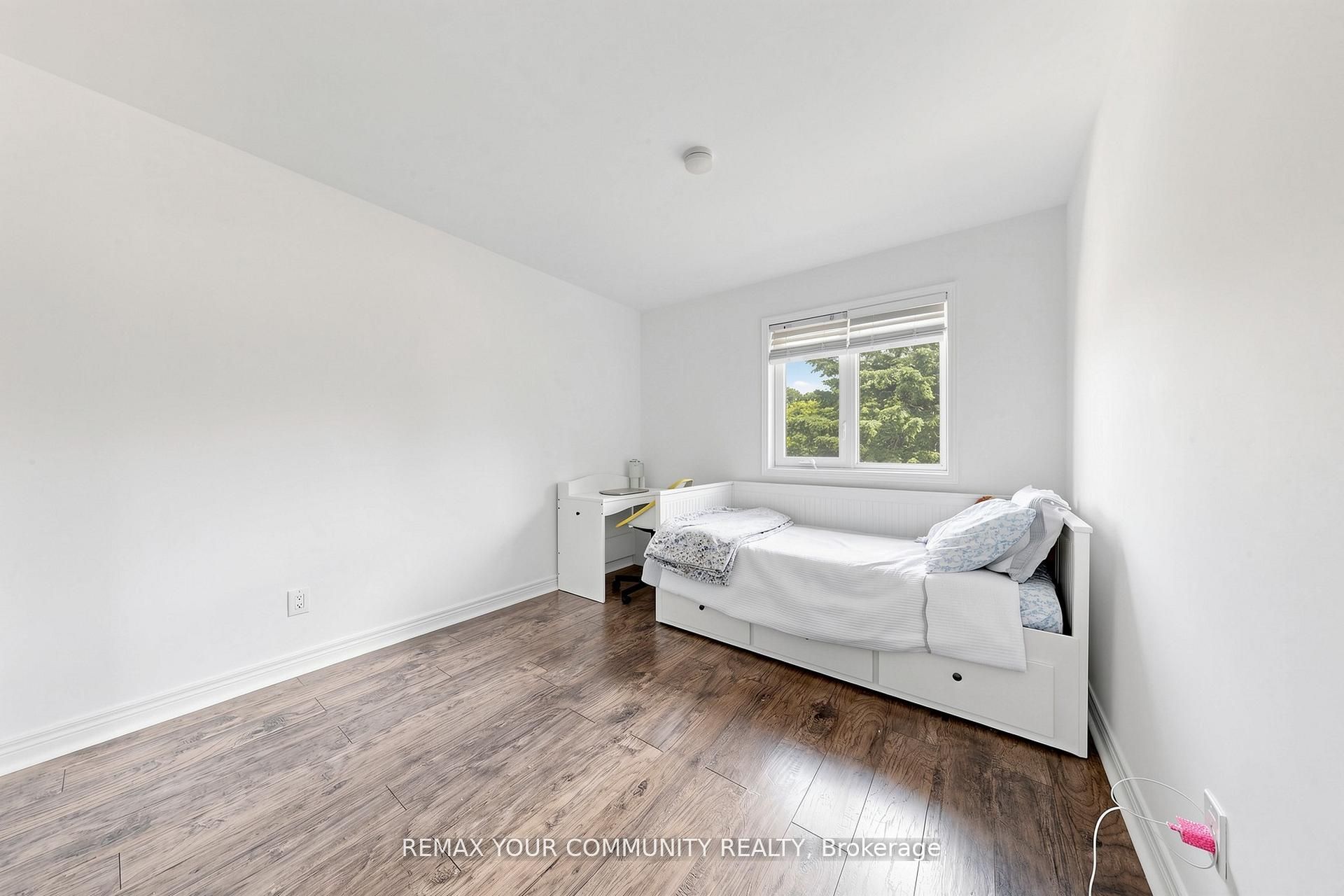 32 Brawton Drive N Property Photo 26