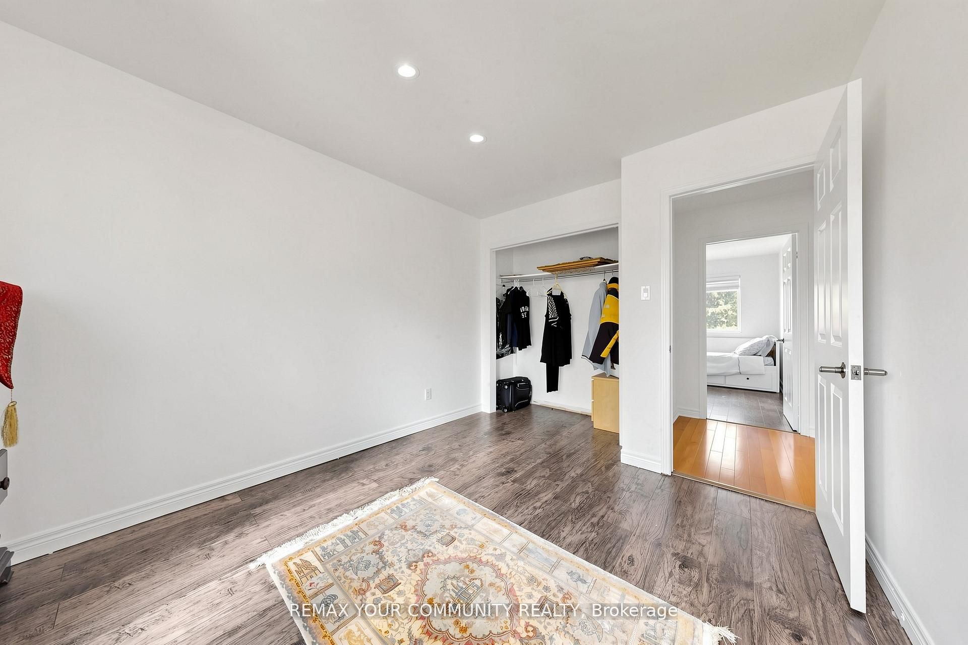 32 Brawton Drive N Property Photo 27