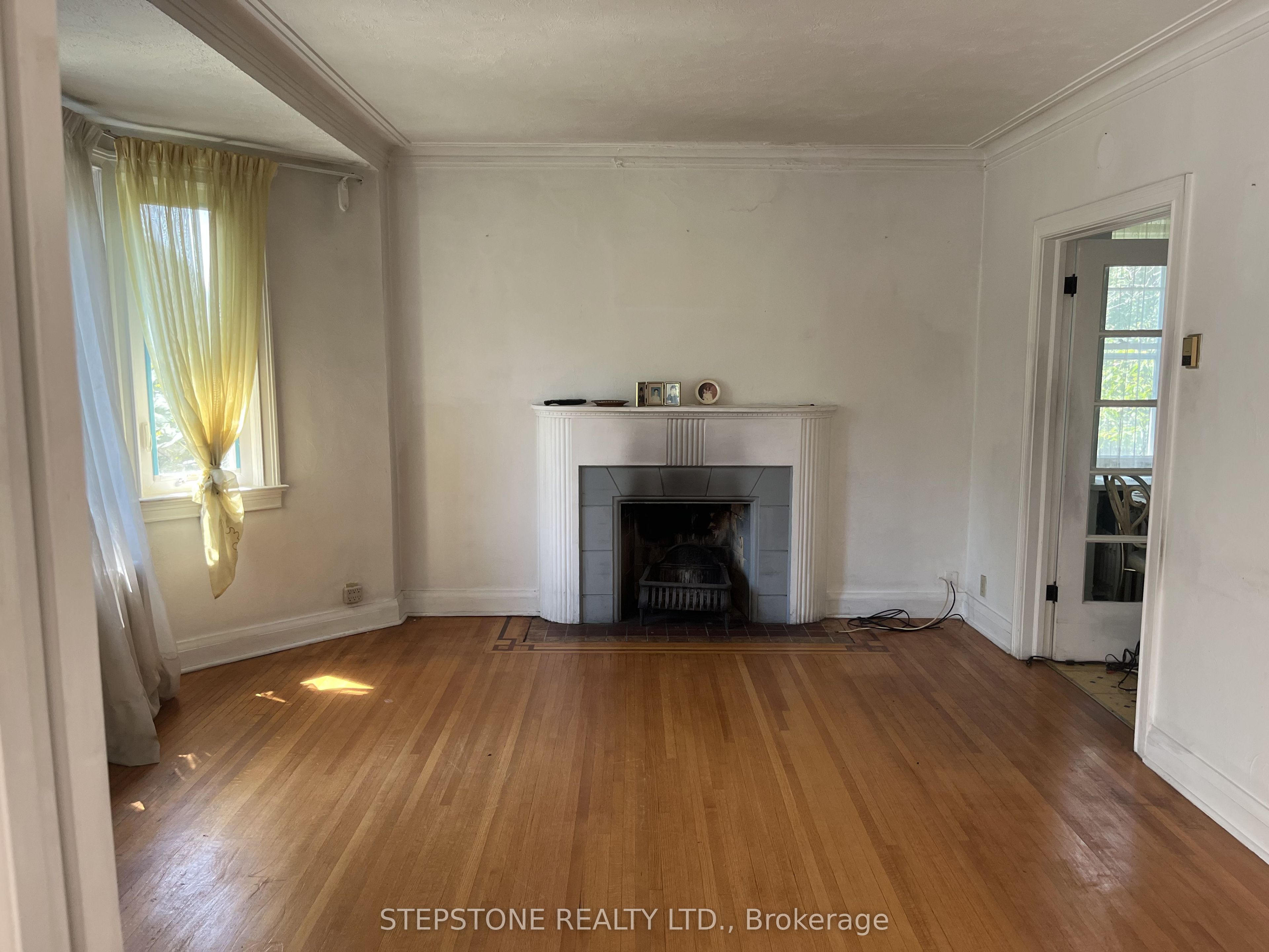 40 Glenvalley Drive S Property Photo 6