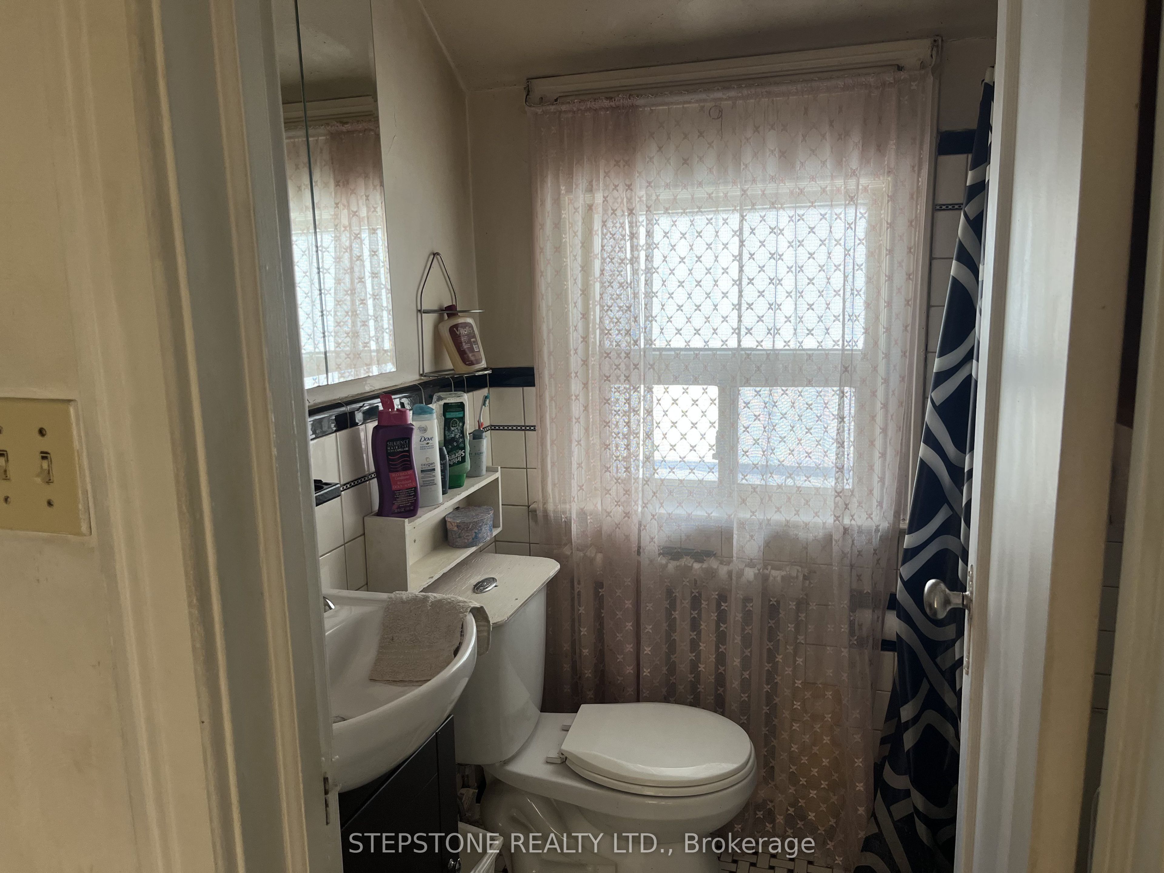 40 Glenvalley Drive S Property Photo 9