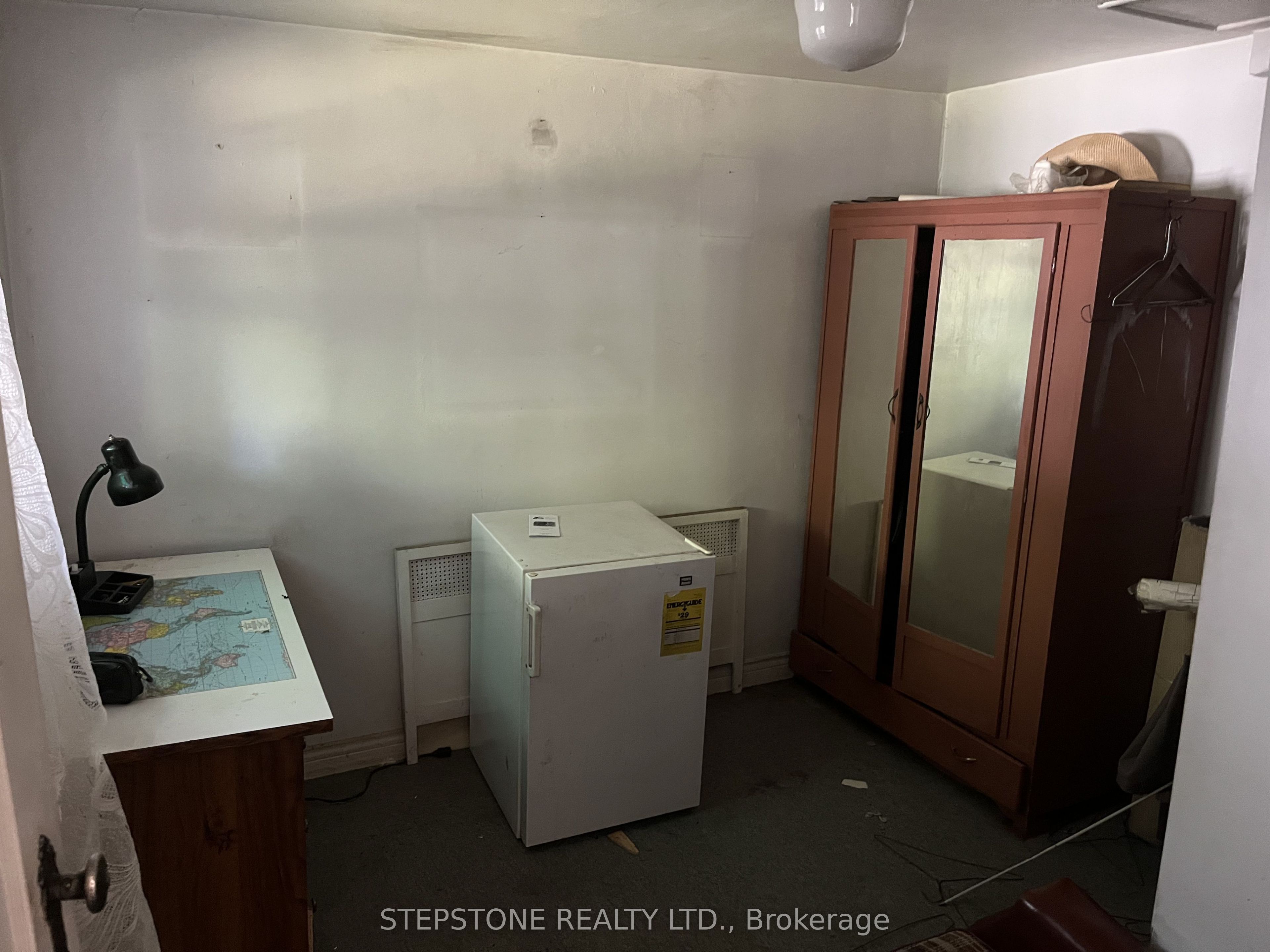 40 Glenvalley Drive S Property Photo 12