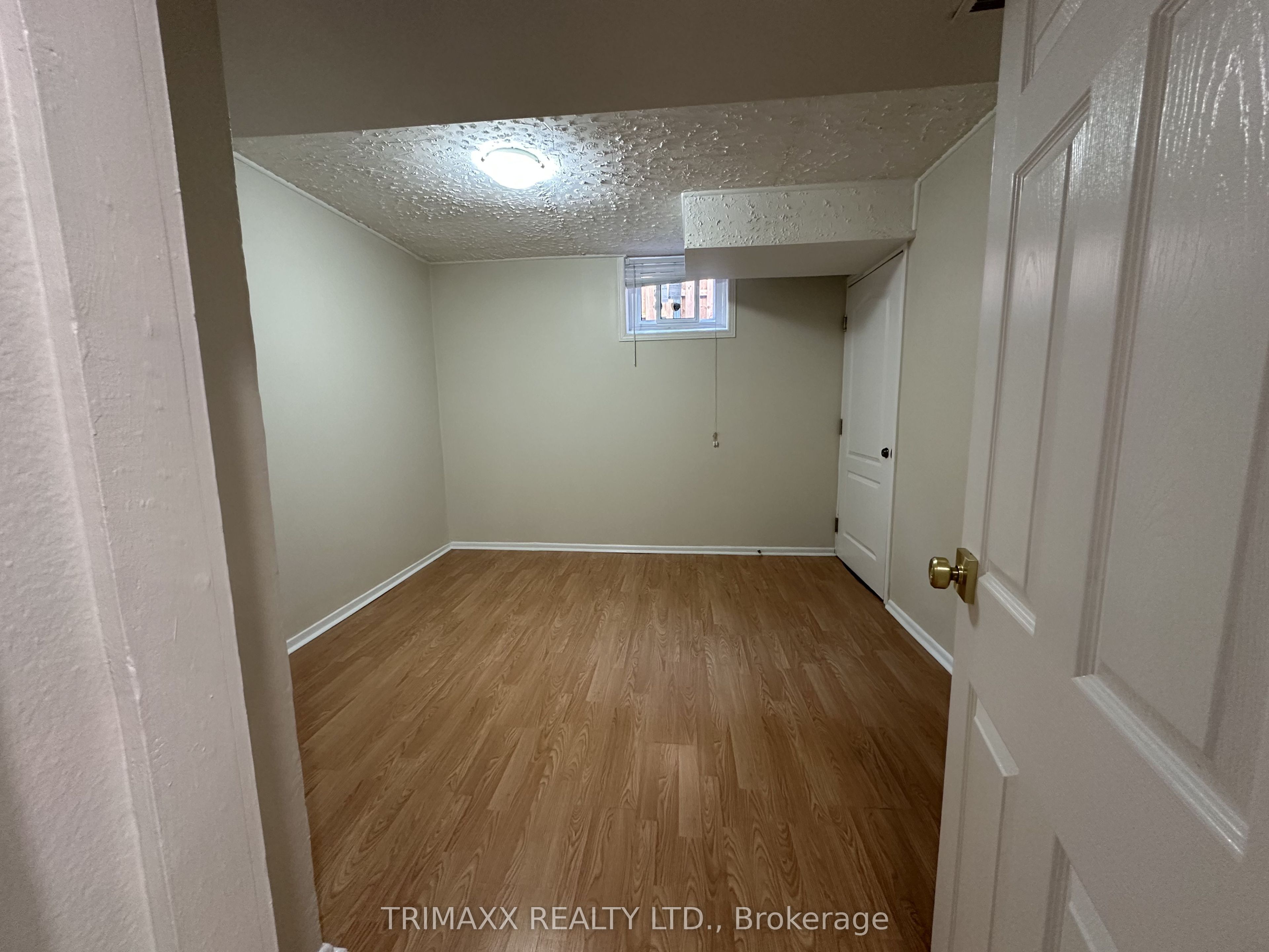 93 Jeffcoat Drive Bsmt Property Photo 18