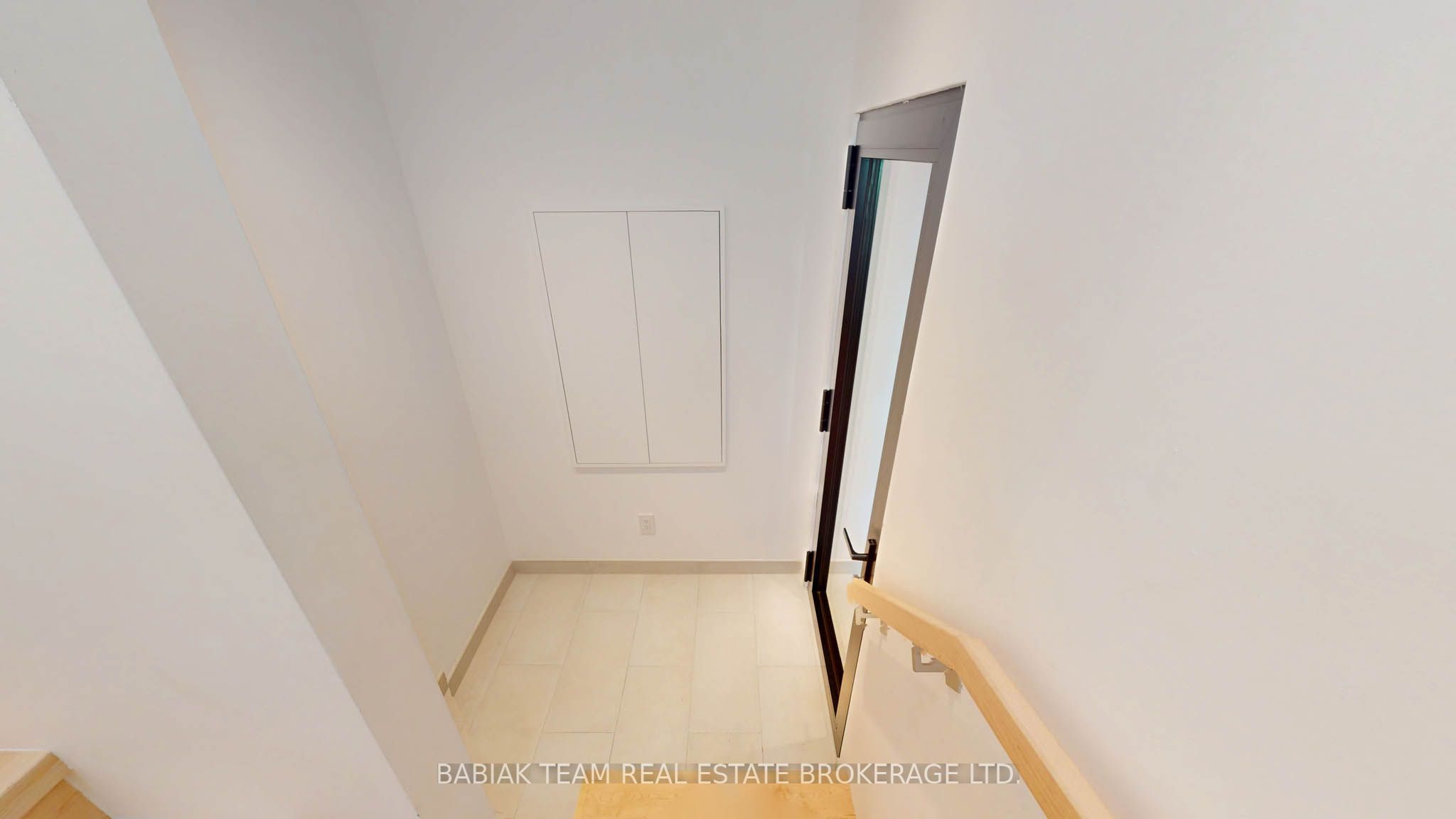 149 Maria Street Upper Property Photo 3