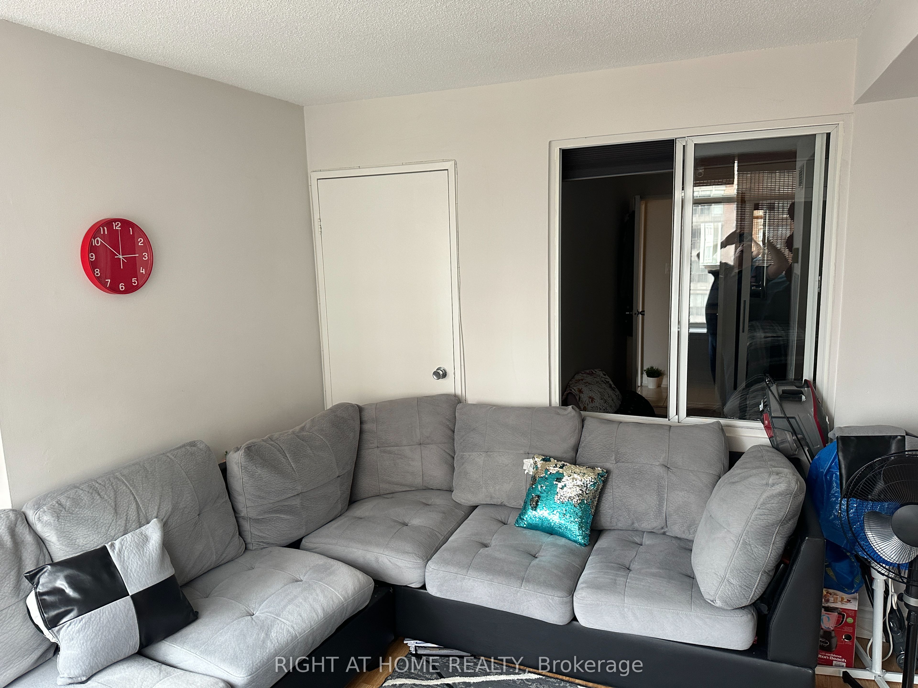 300 Webb Drive 1406 Property Photo 17