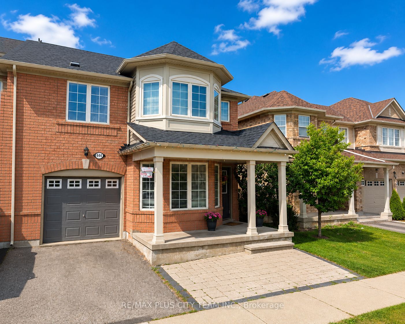 844 Luxton Drive Property Photo 1