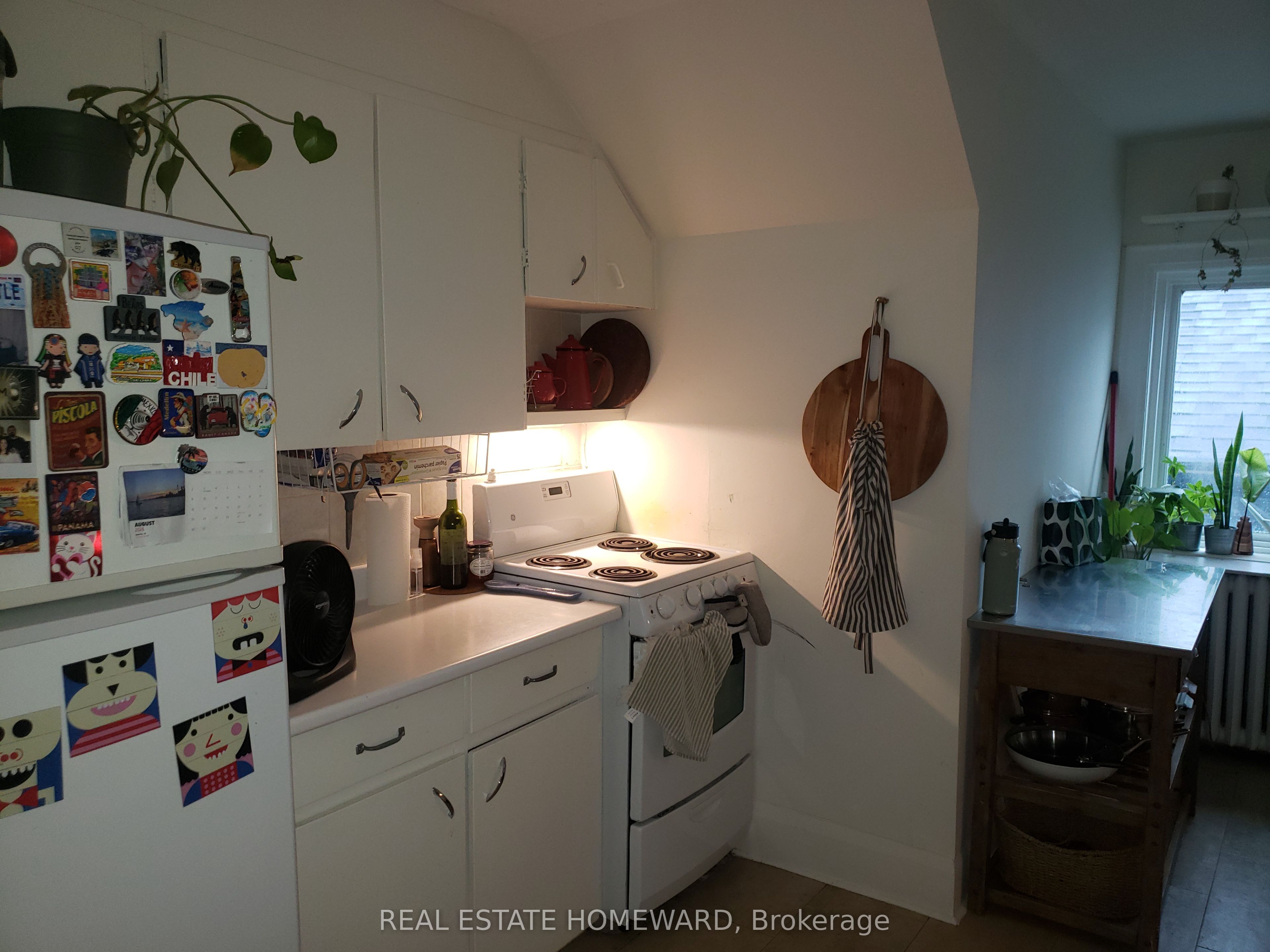 435 Parkside Drive 4 Property Photo 4