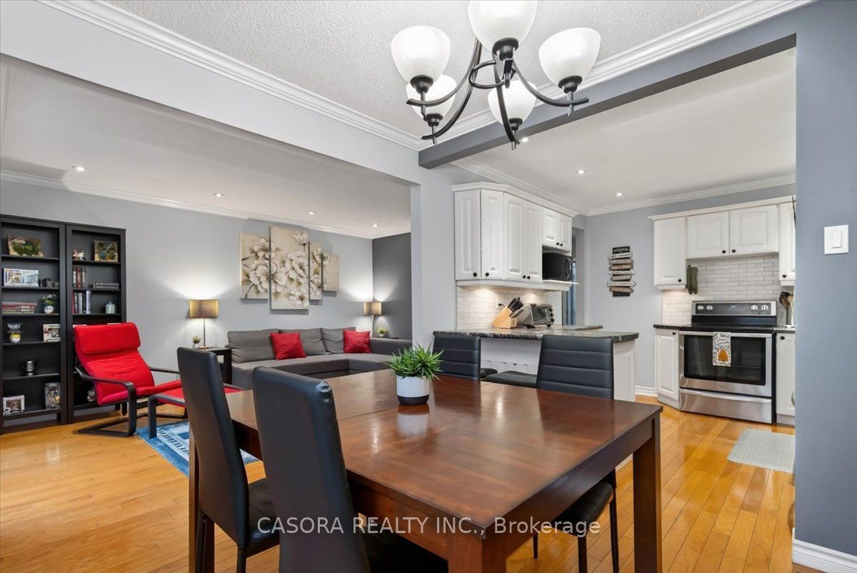 479 Woodview Road Property Photo 17