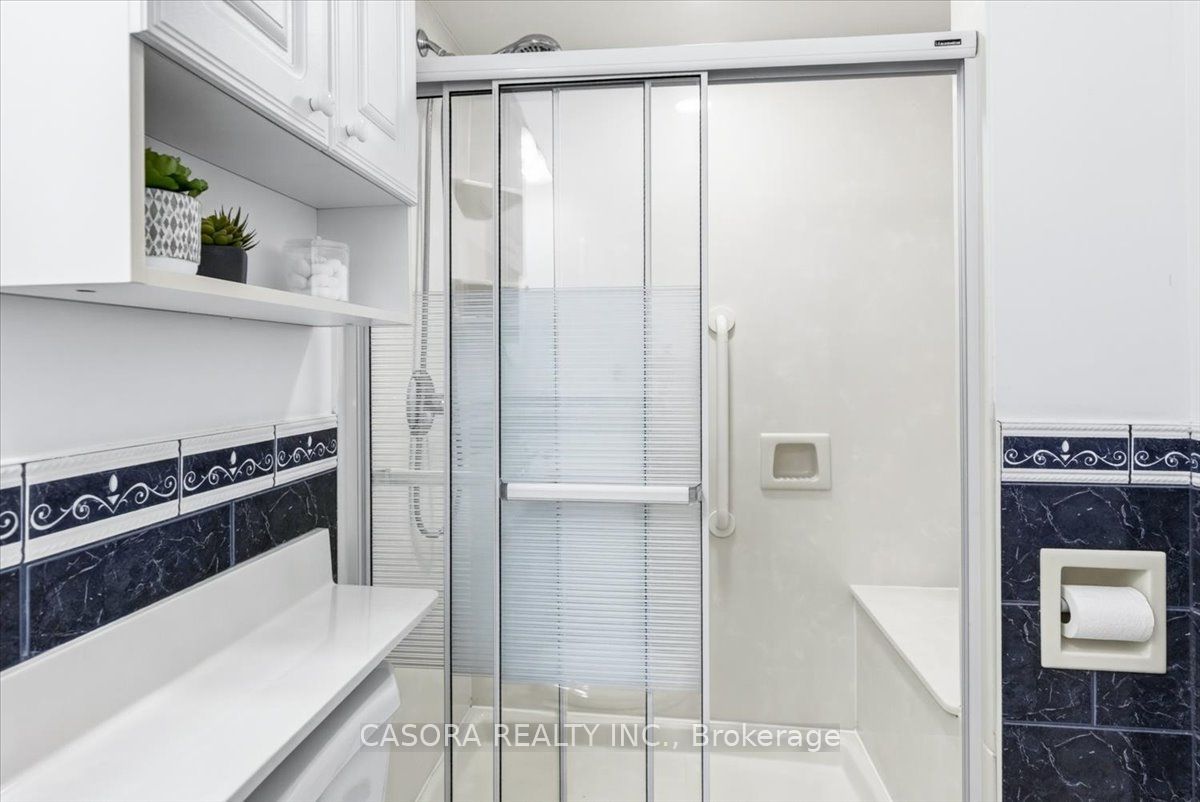 479 Woodview Road Property Photo 35