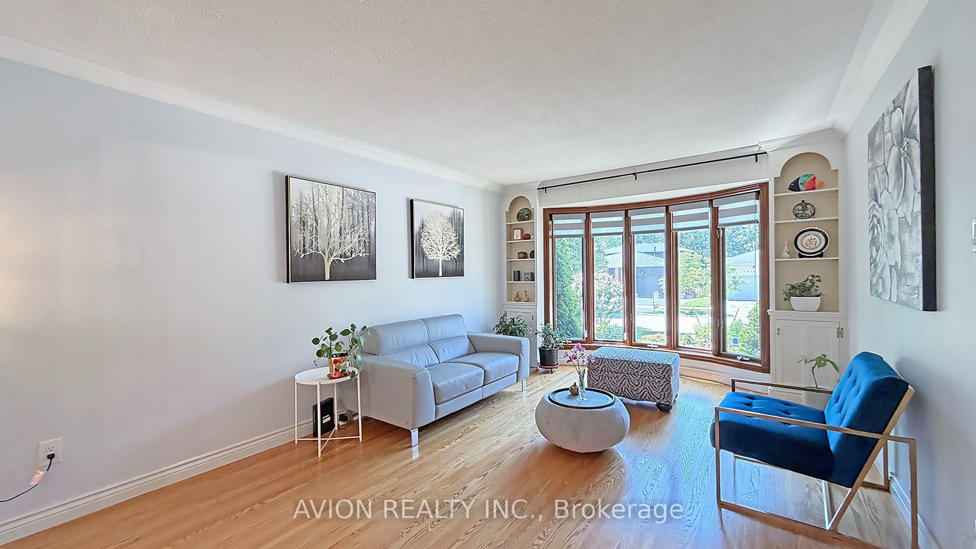 1413 Harmsworth Square Property Photo 10