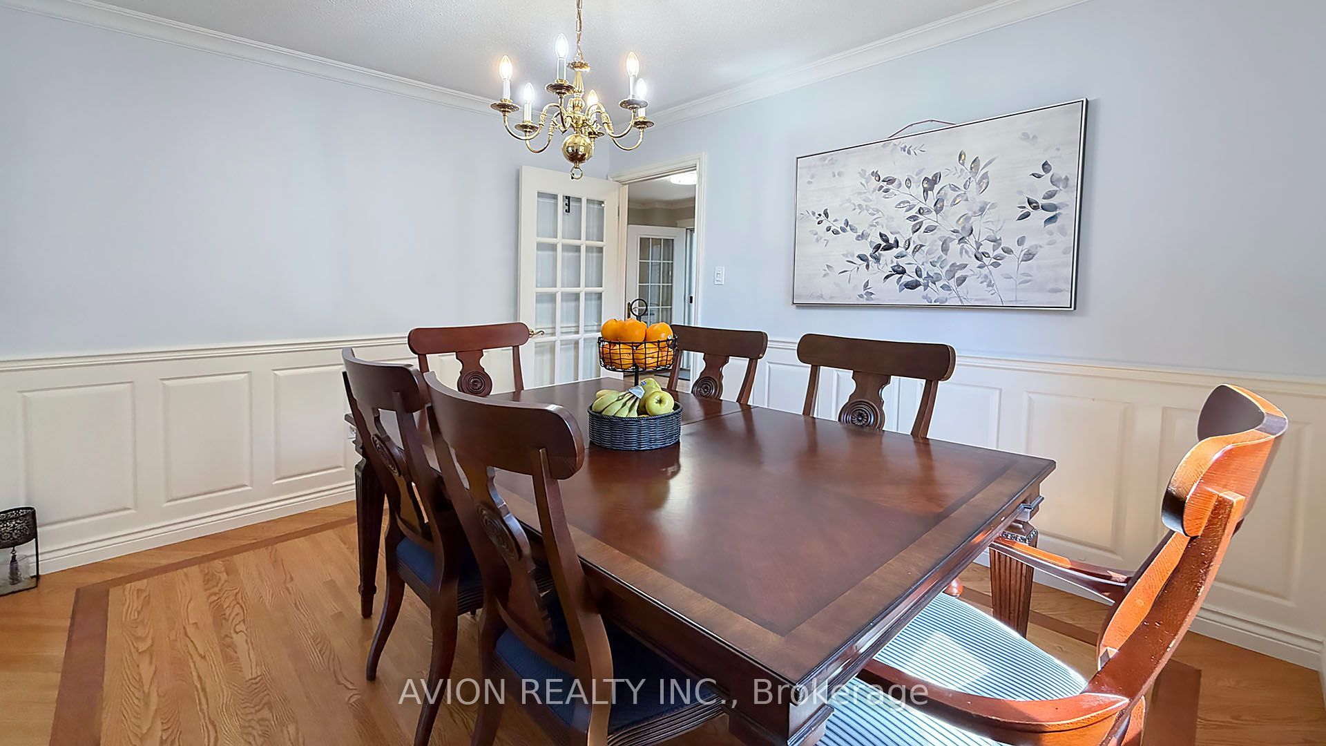1413 Harmsworth Square Property Photo 18
