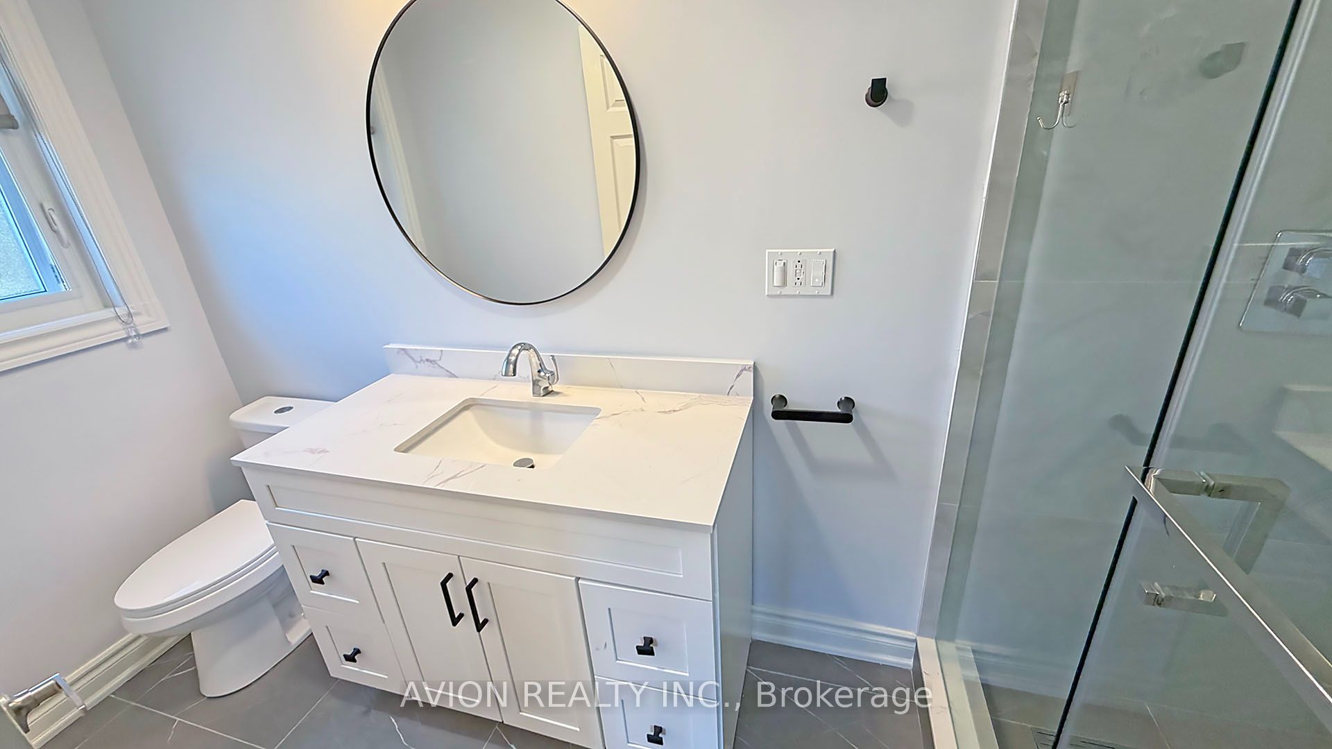 1413 Harmsworth Square Property Photo 24