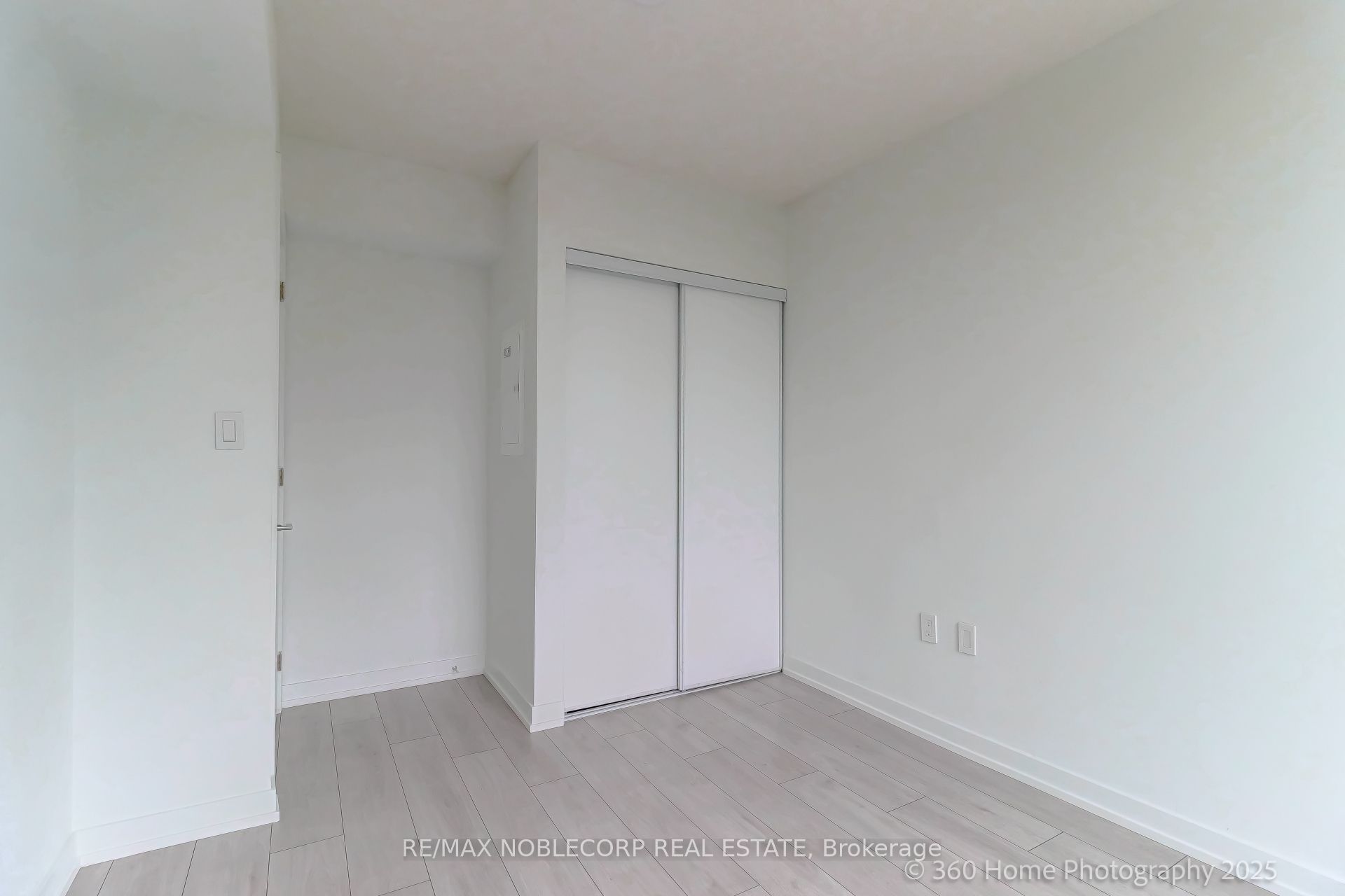 556 Marlee Avenue 508 Property Photo 11