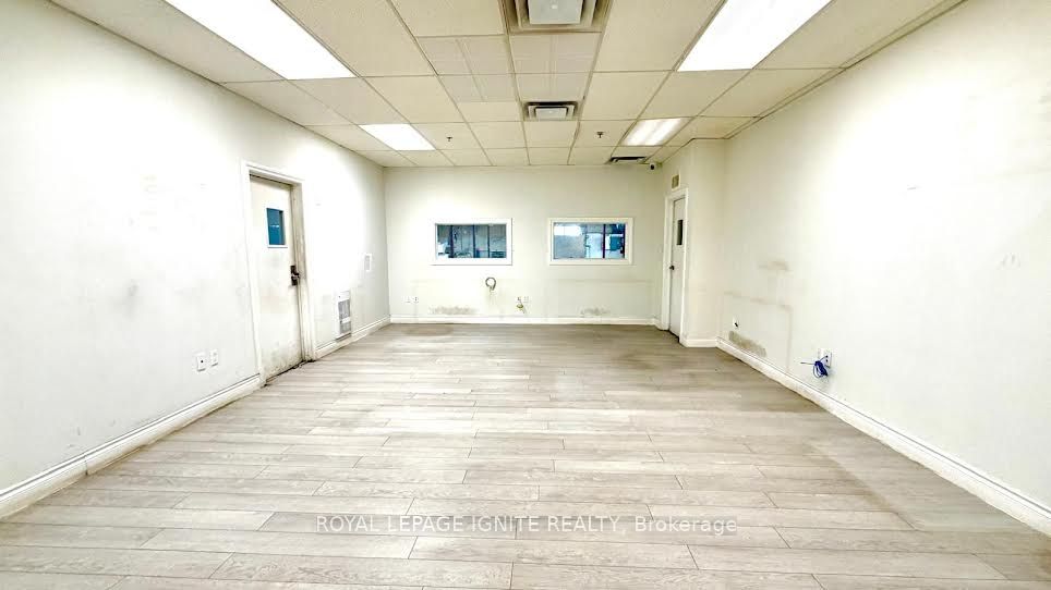 5 Racine Road 1b Property Photo 8