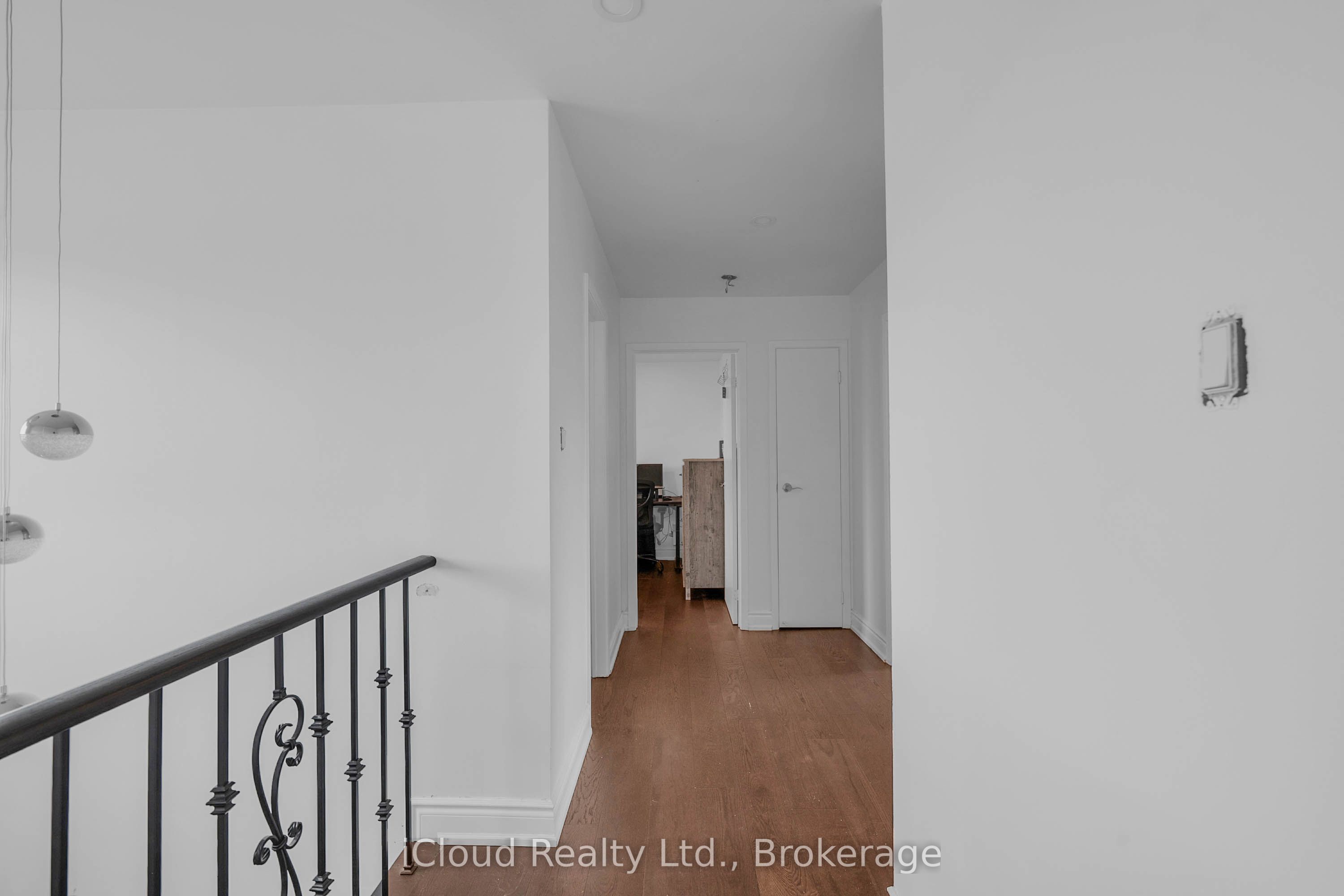 83 Fairglen Avenue Property Photo 22
