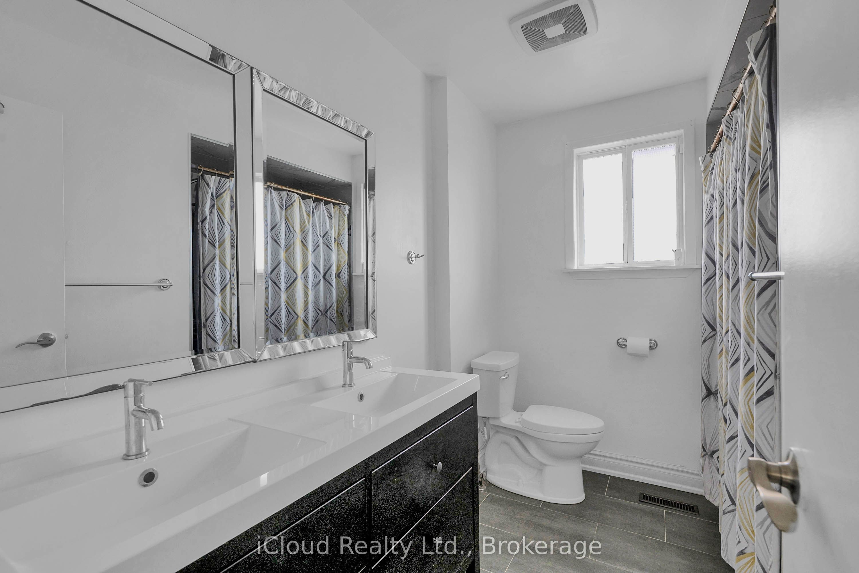 83 Fairglen Avenue Property Photo 29