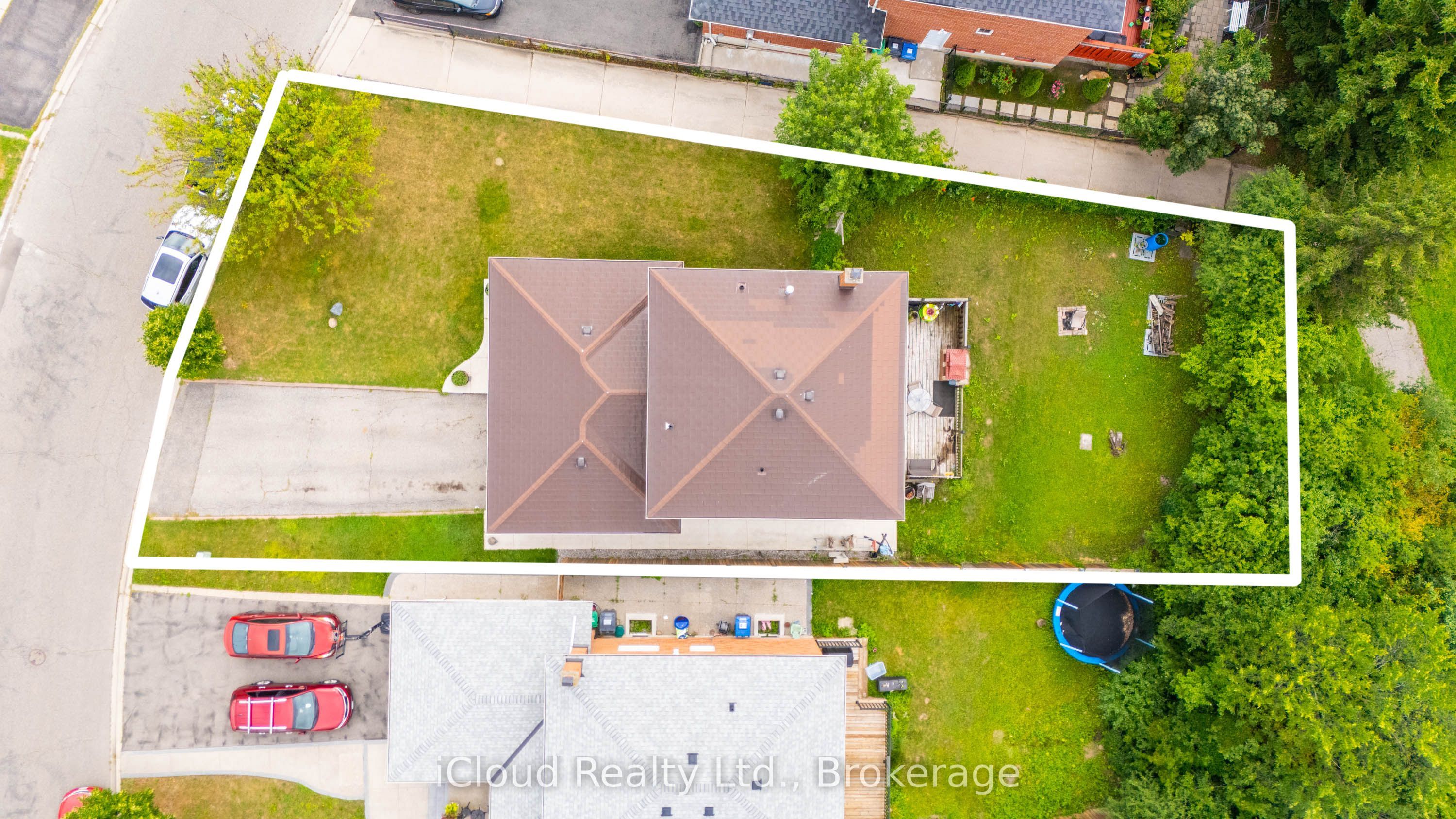 83 Fairglen Avenue Property Photo 42