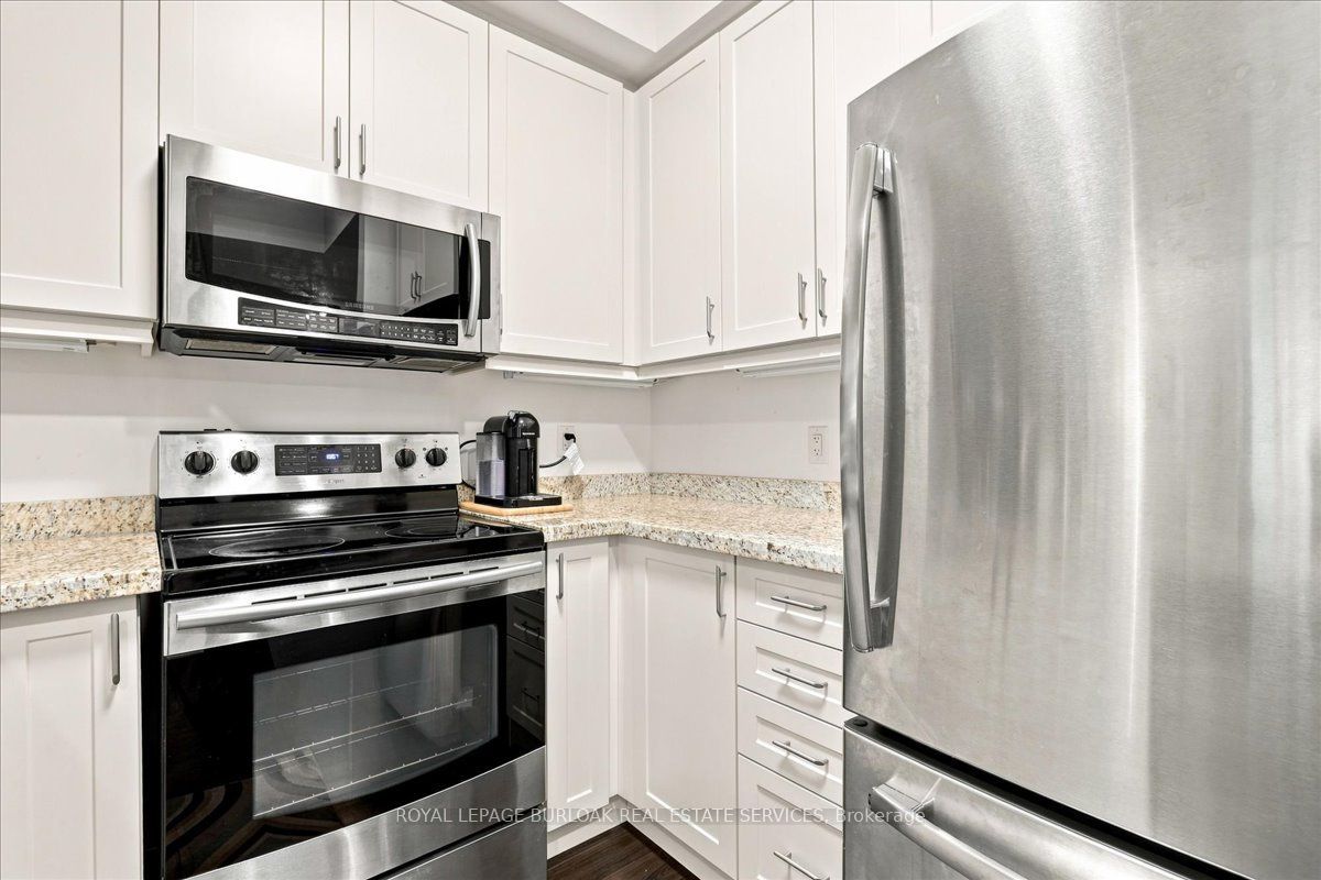 5317 Upper Middle Road 118 Property Photo 11