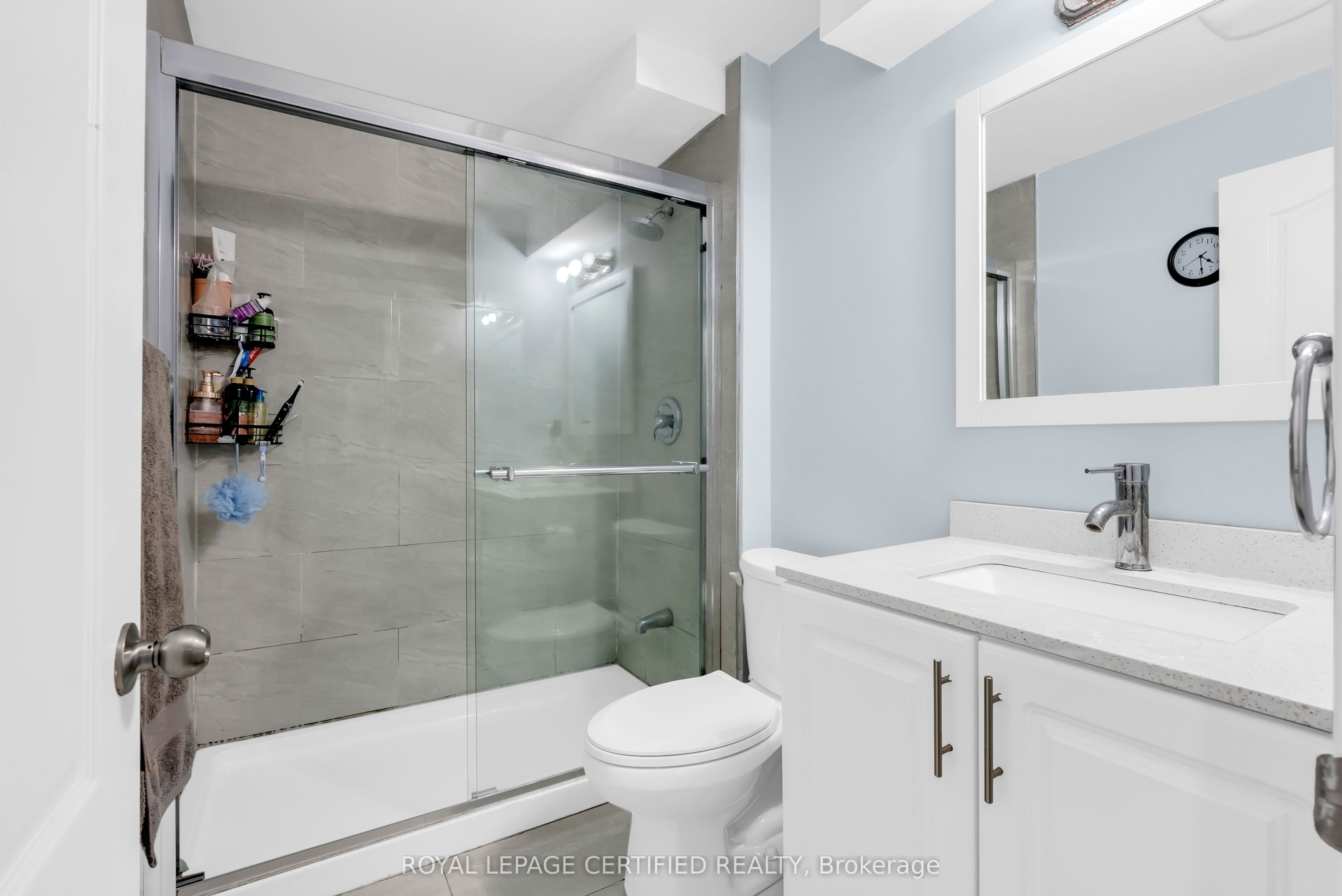 729 Turrell Crescent Property Photo 44