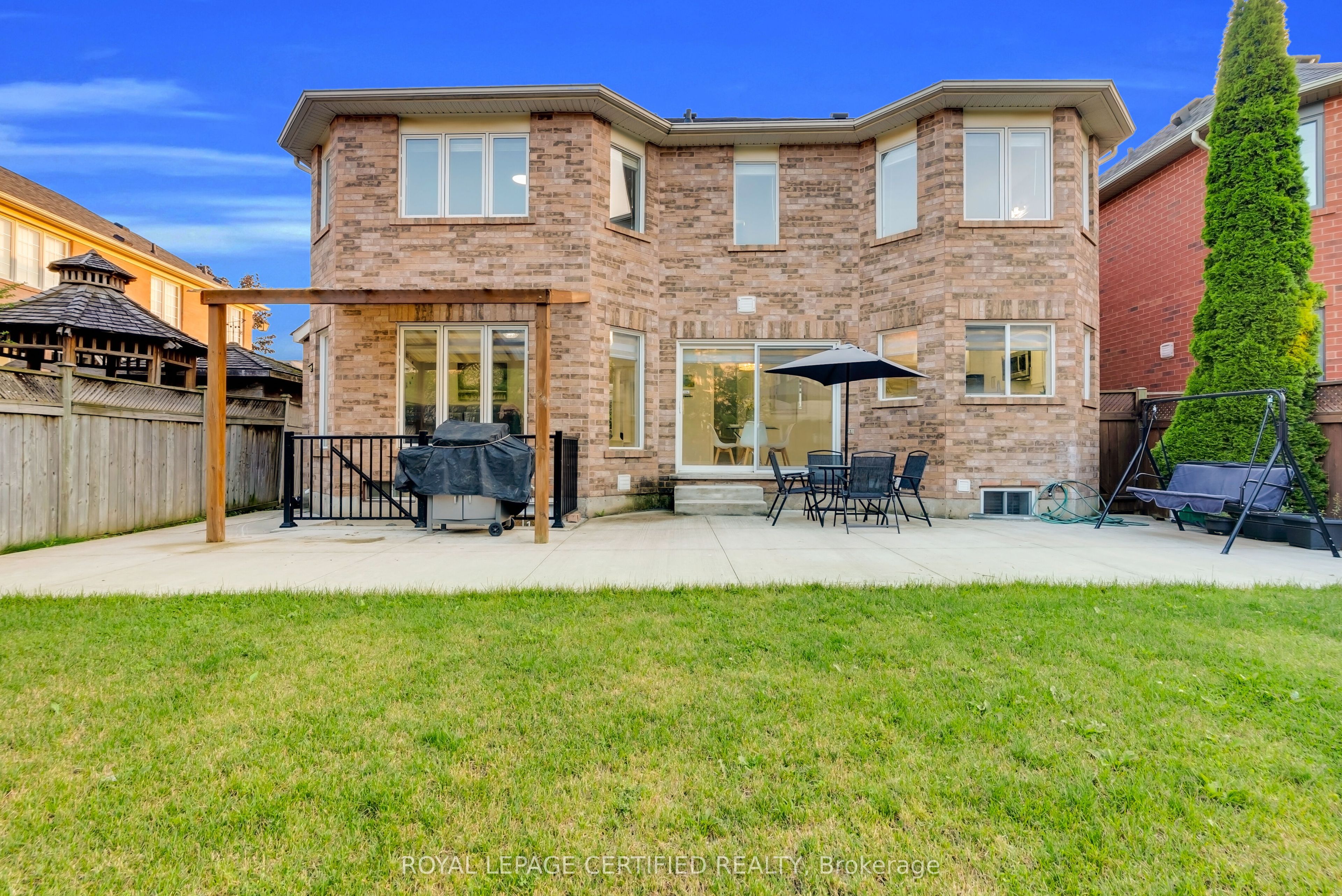 729 Turrell Crescent Property Photo 48