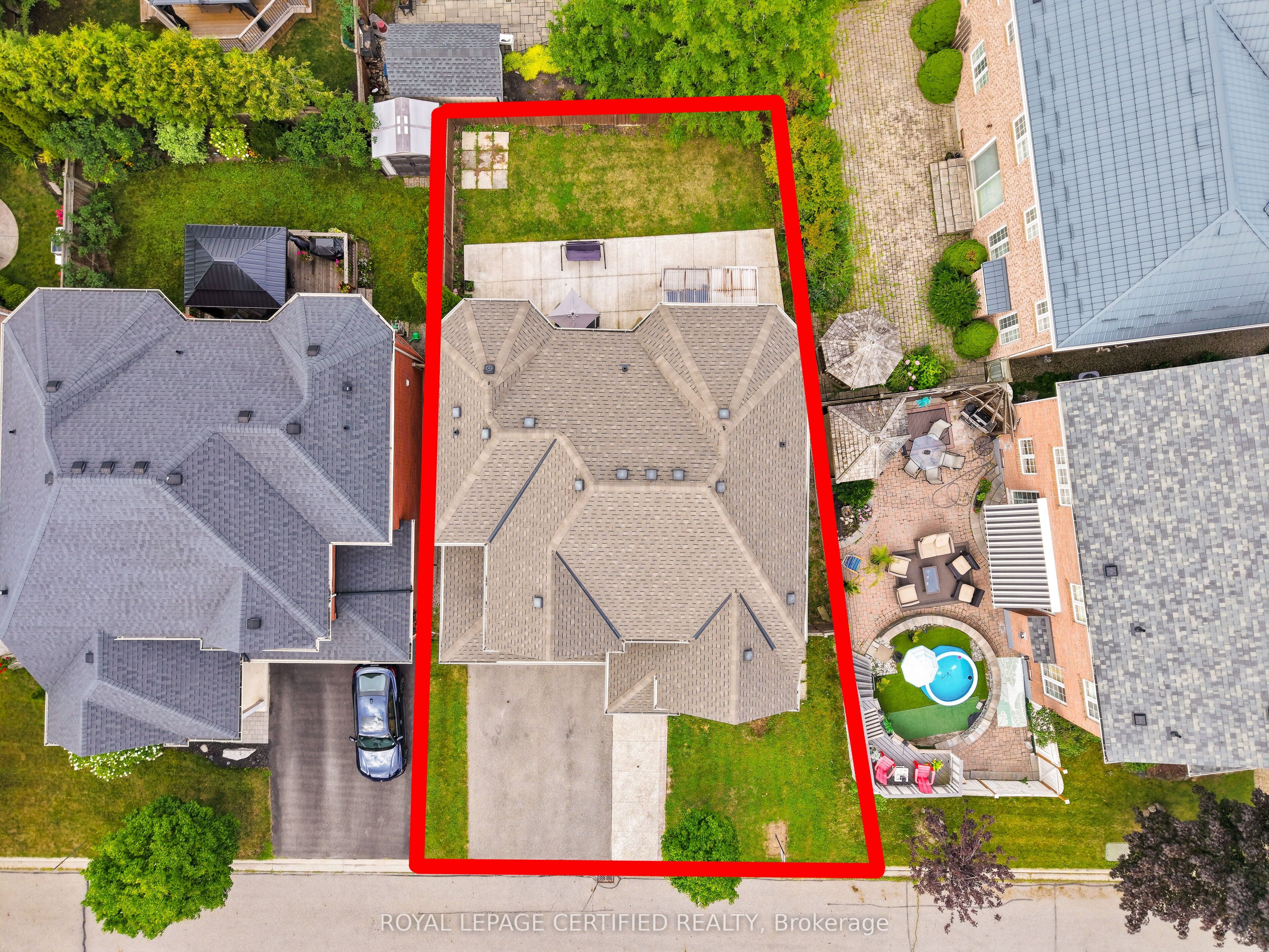 729 Turrell Crescent Property Photo 50