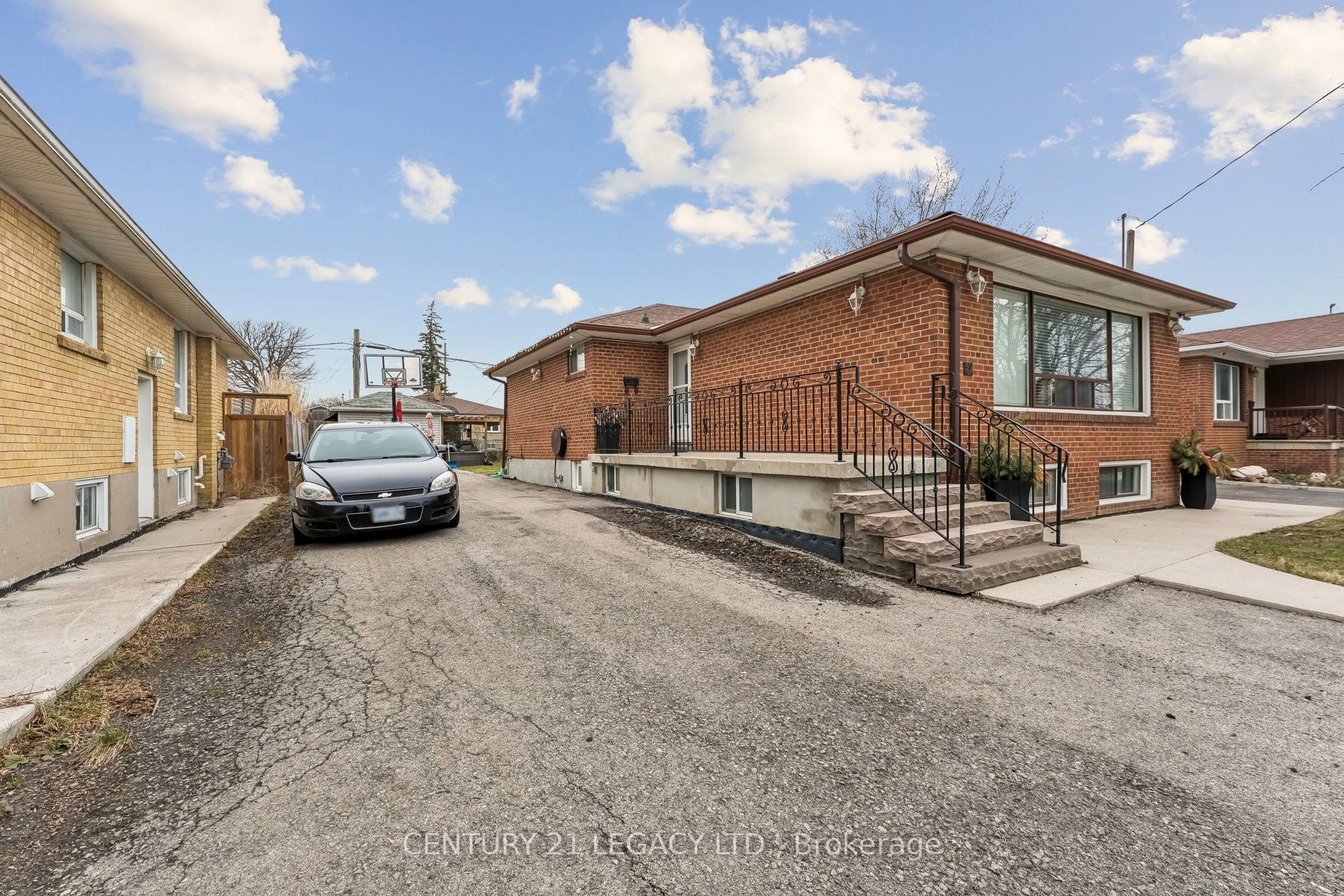 34 Cumberland Drive Property Photo 2