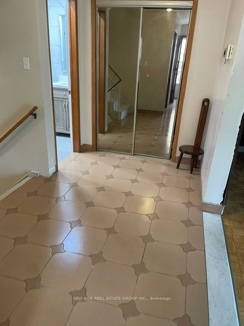 112 Anthia Drive W Property Photo 12