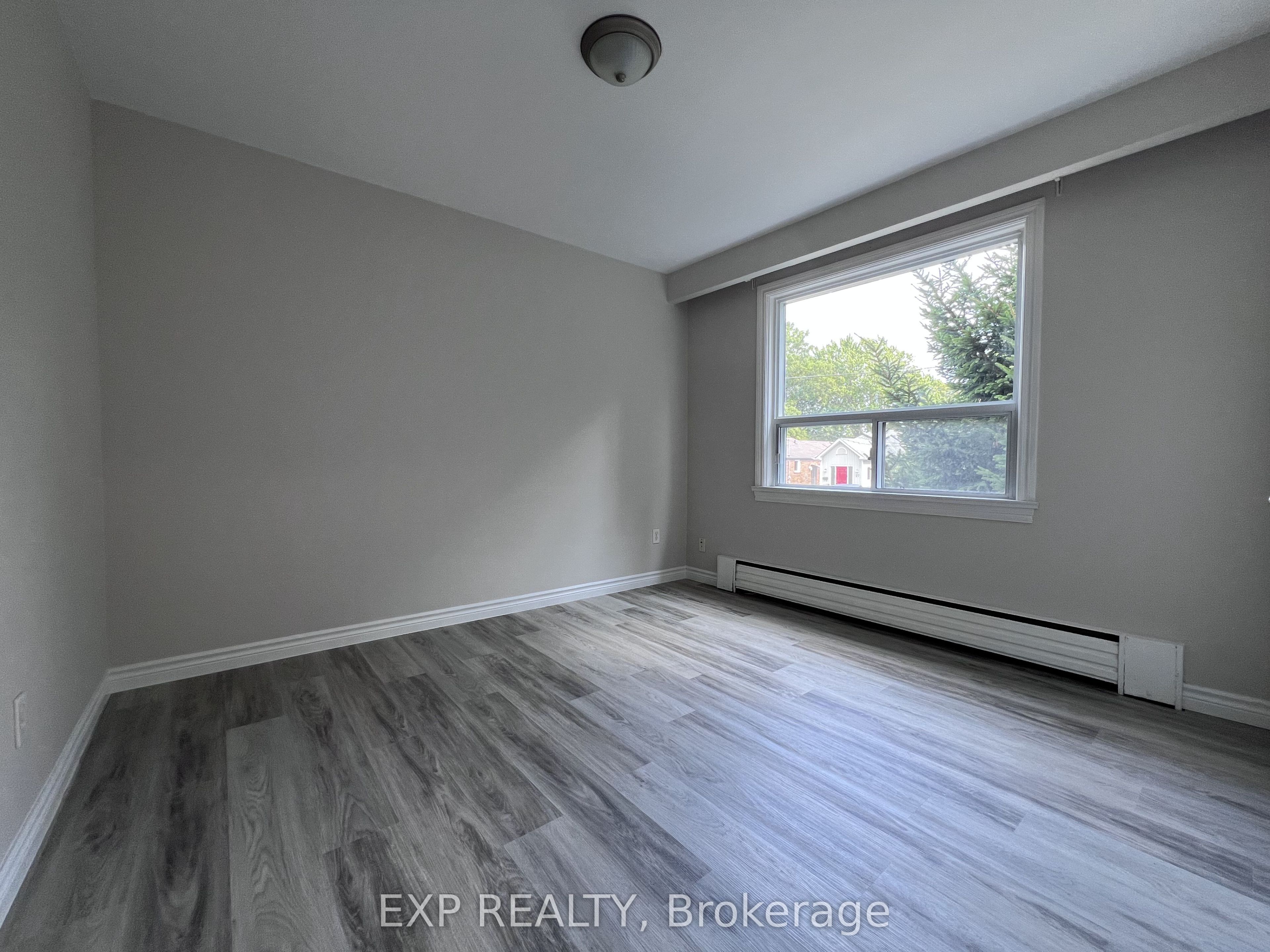 32 Heman Street 3 Property Photo 11