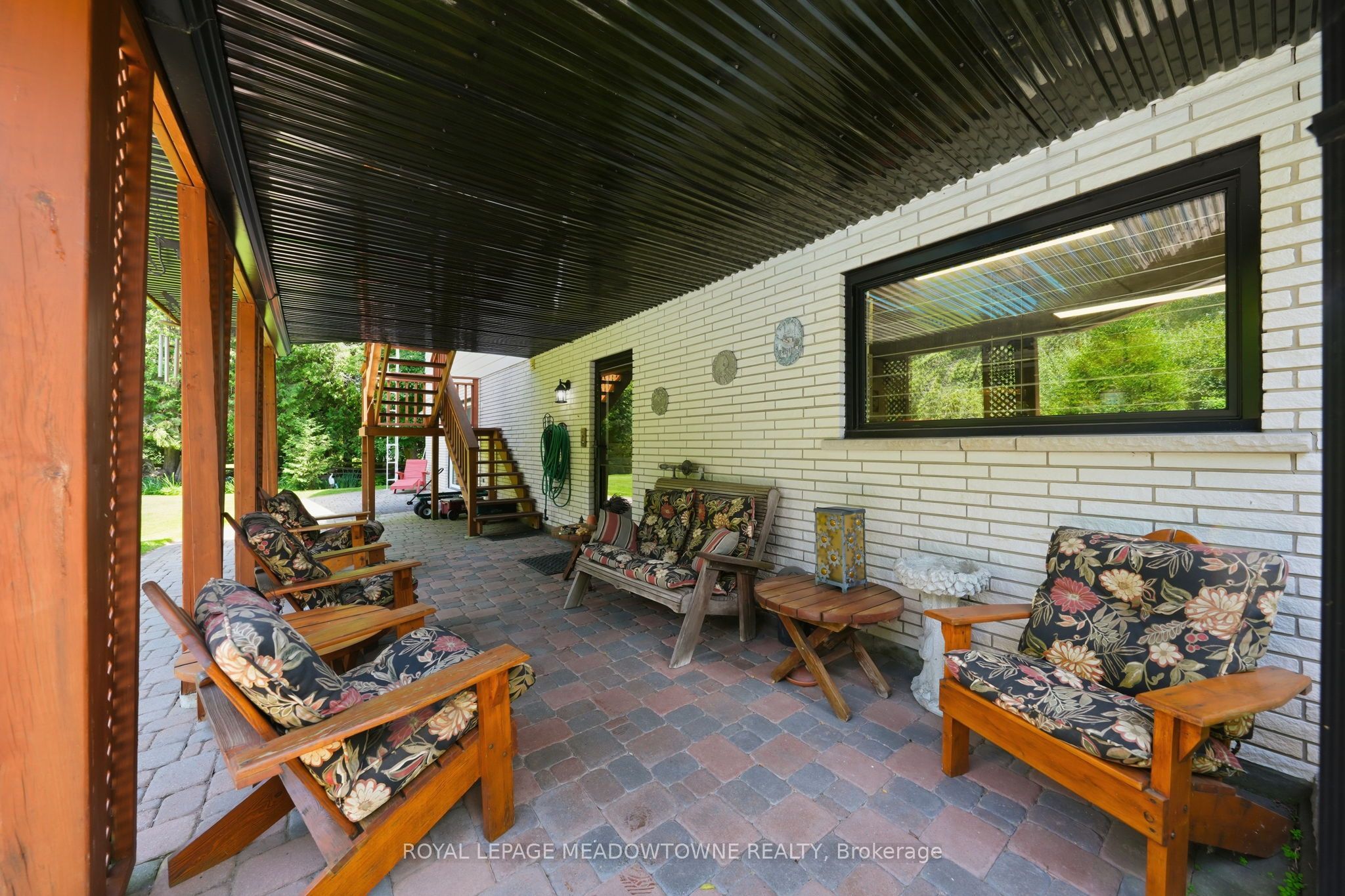 6733 25 Side Road Property Photo 29