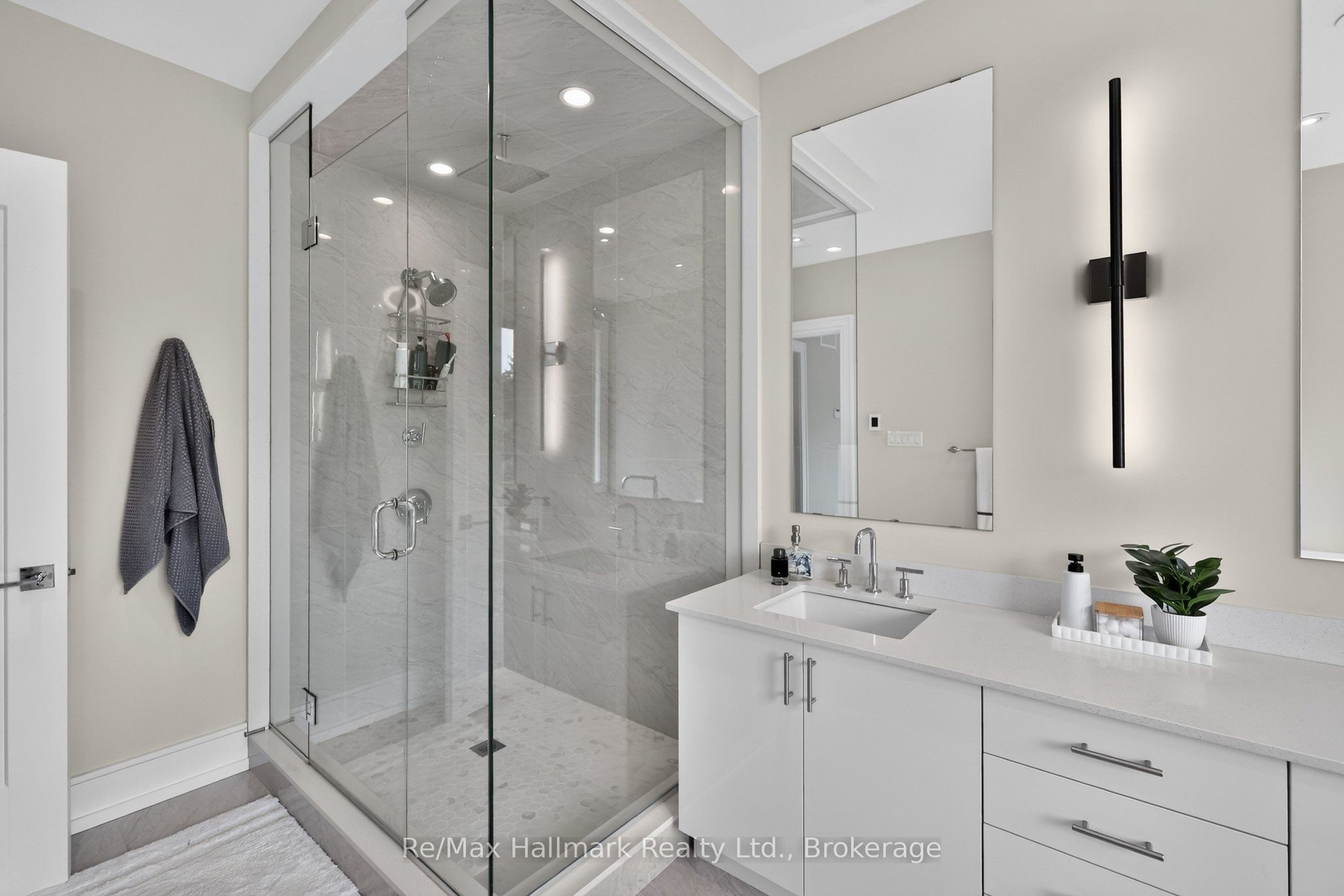 10 Maple Grove Drive 14 Property Photo 36
