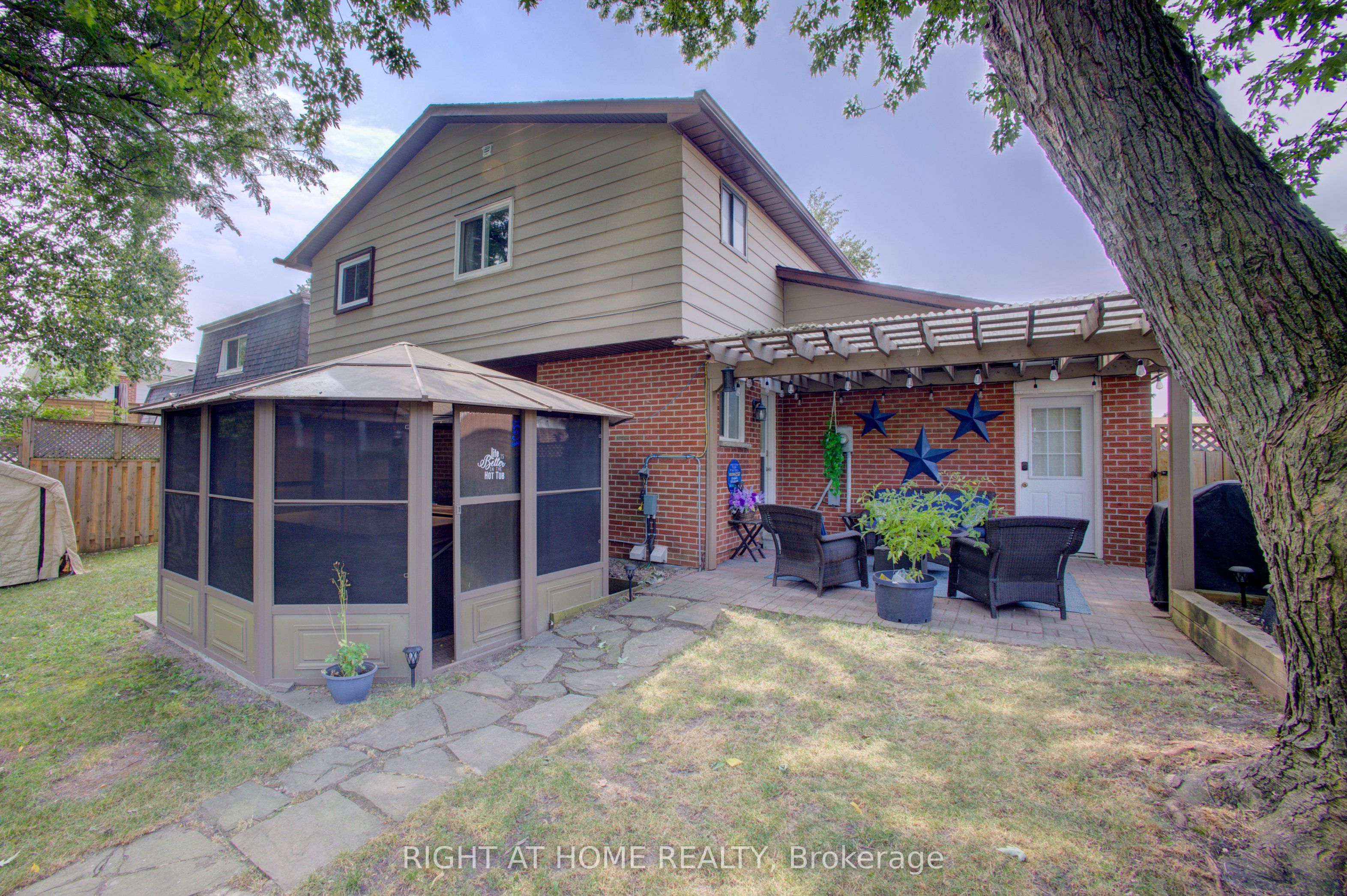 3 Newton Drive Property Photo 29