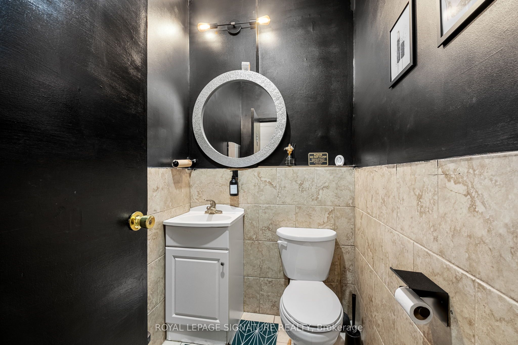 1310 St Clair Avenue W Property Photo 19