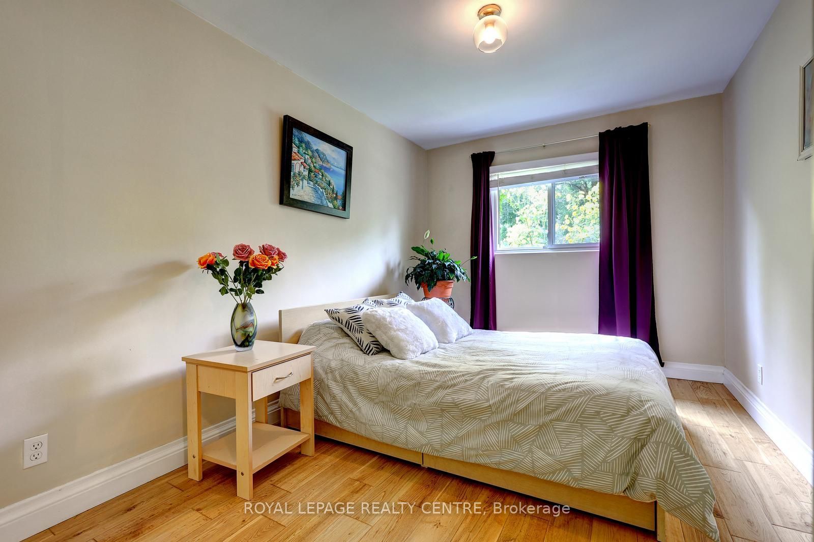 3422 Queenston Drive Property Photo 18