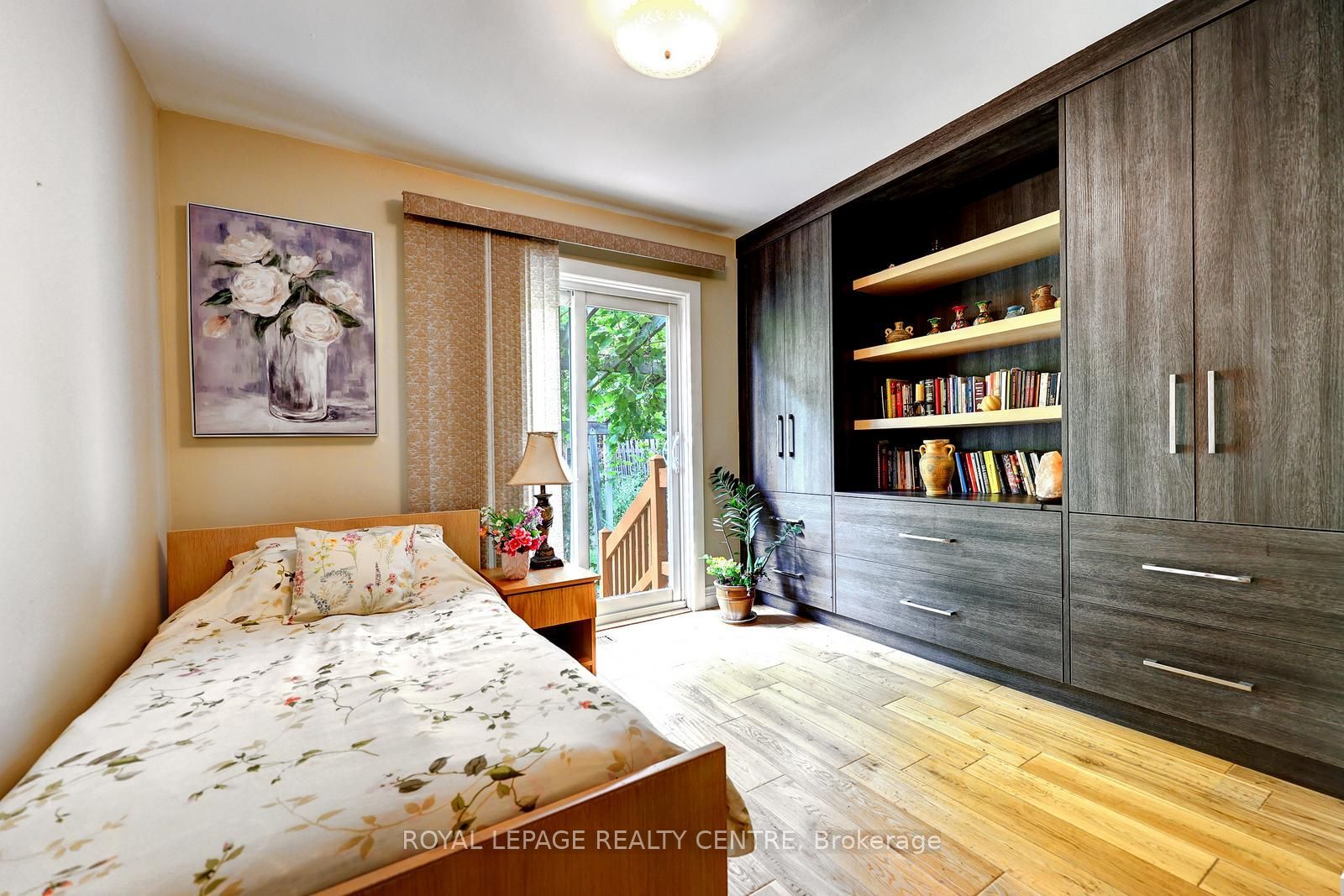 3422 Queenston Drive Property Photo 22
