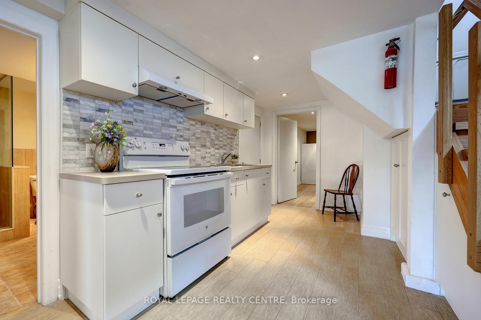 3422 Queenston Drive Property Photo 29