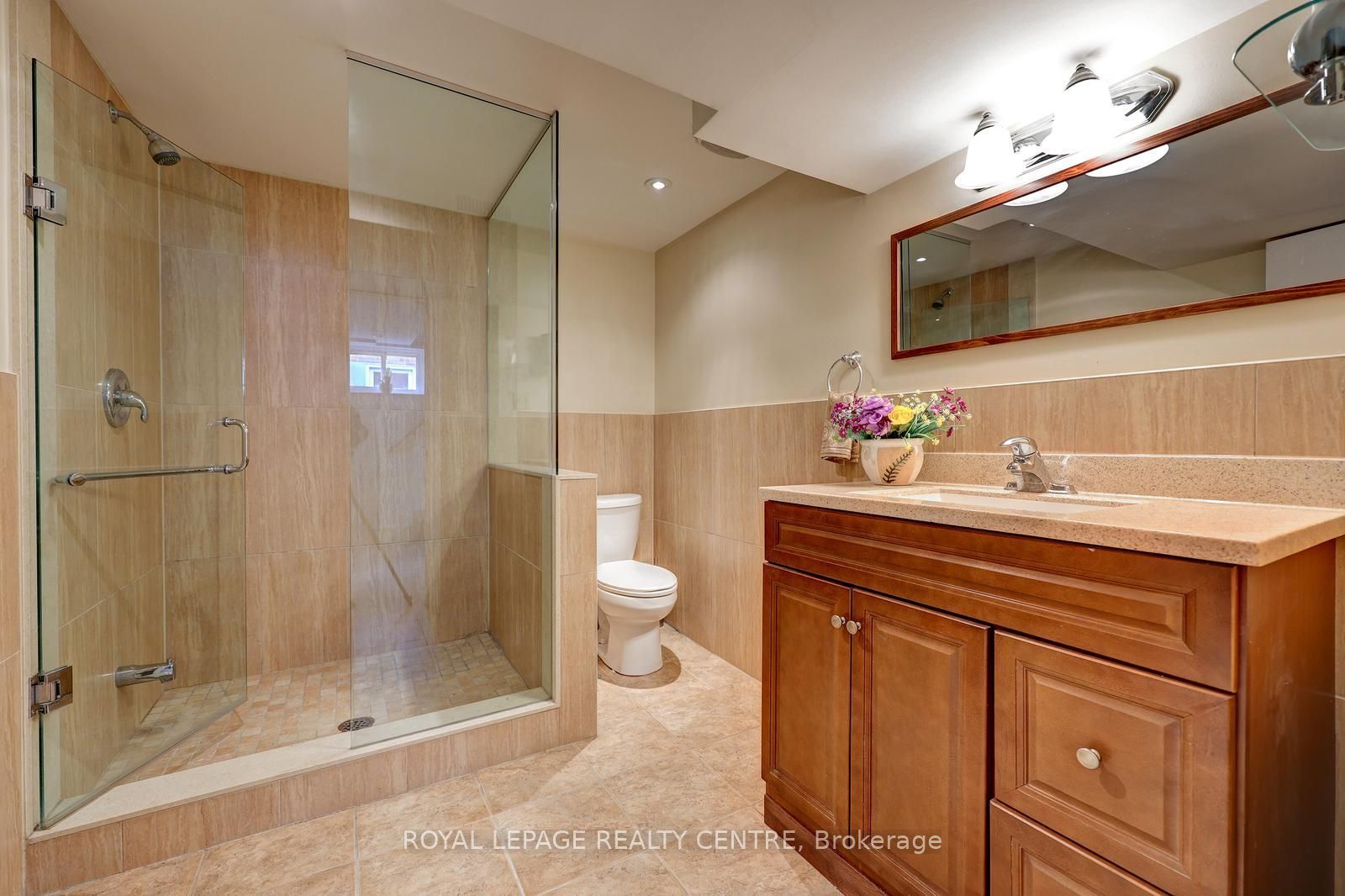 3422 Queenston Drive Property Photo 31