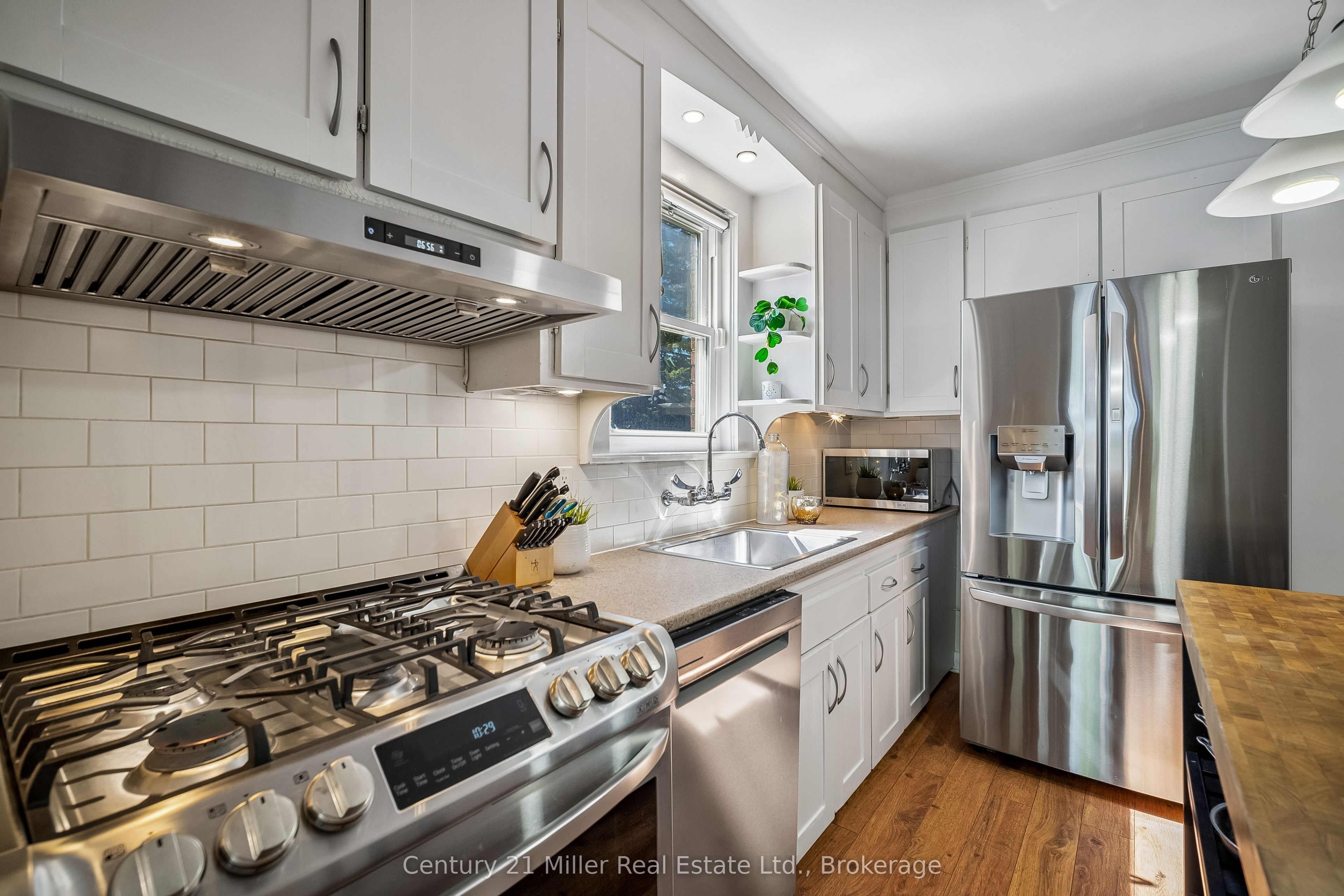 1583 Blanefield Road Property Photo 7