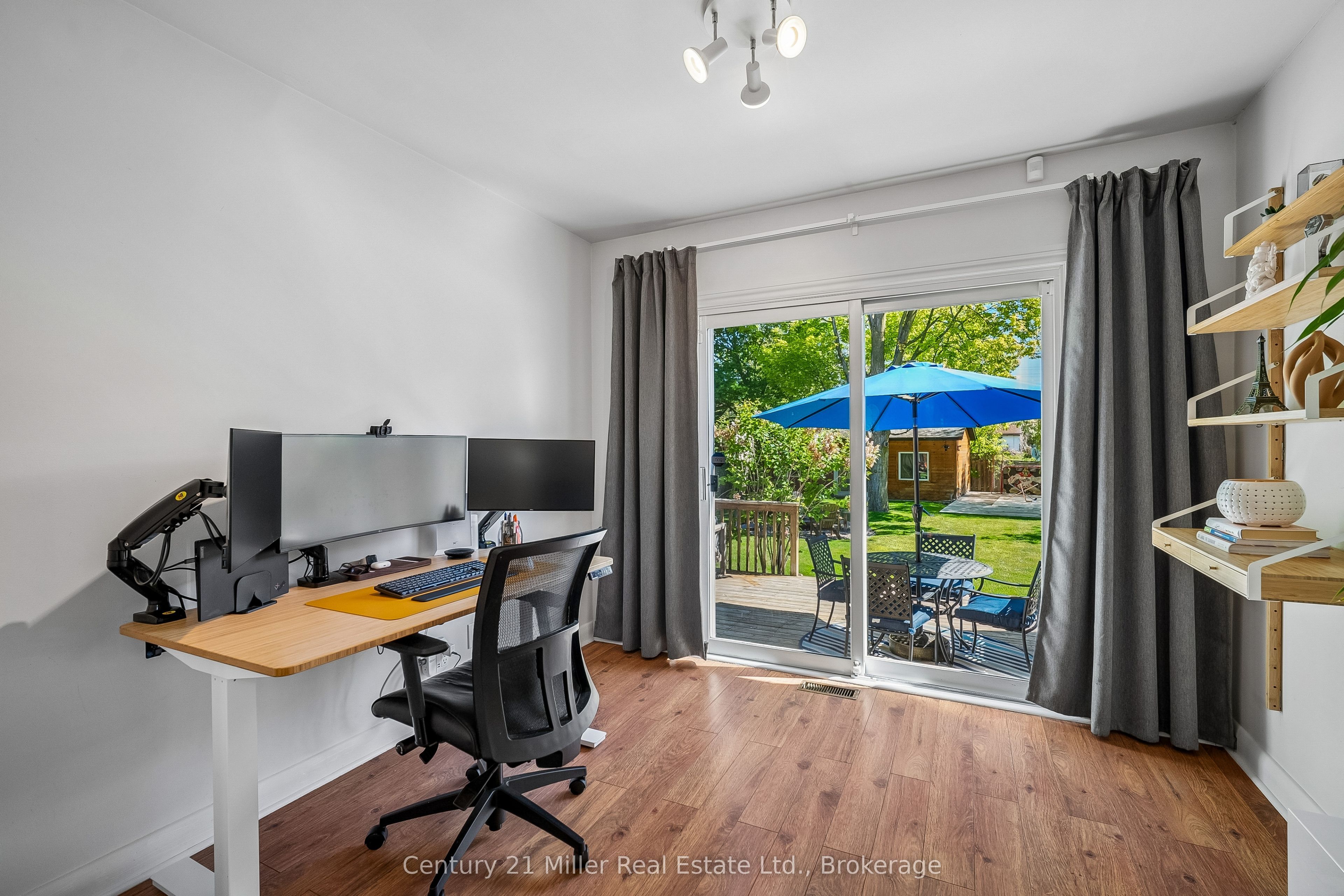 1583 Blanefield Road Property Photo 10