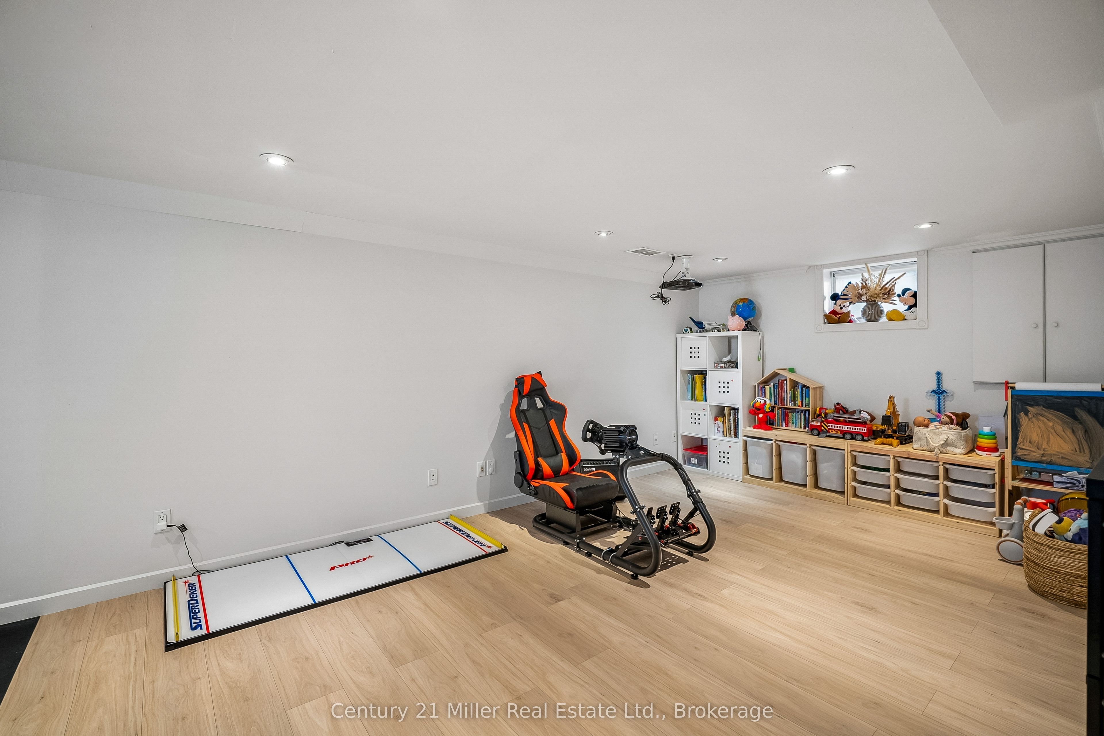 1583 Blanefield Road Property Photo 31