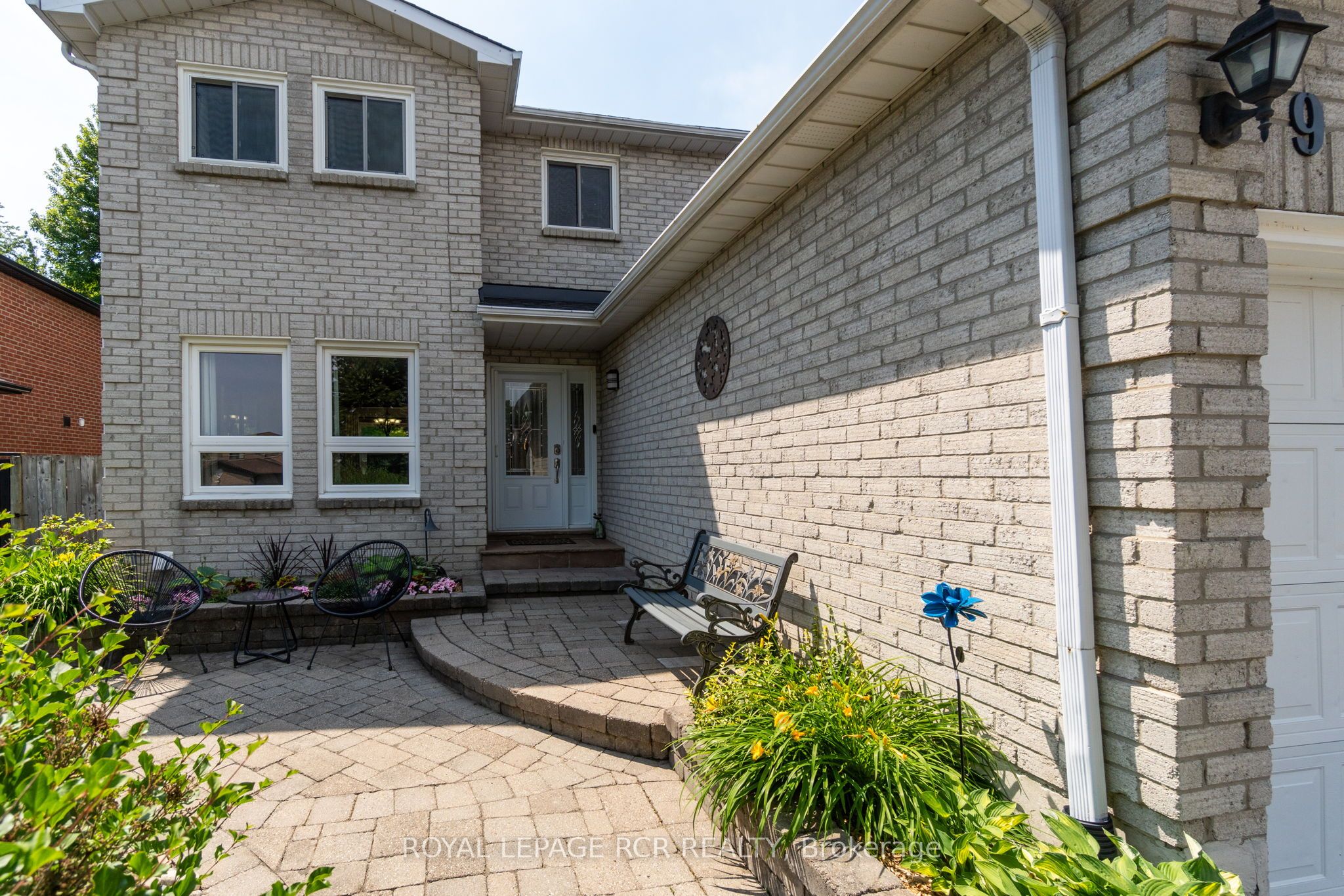 9 Doepath Way Property Photo 4