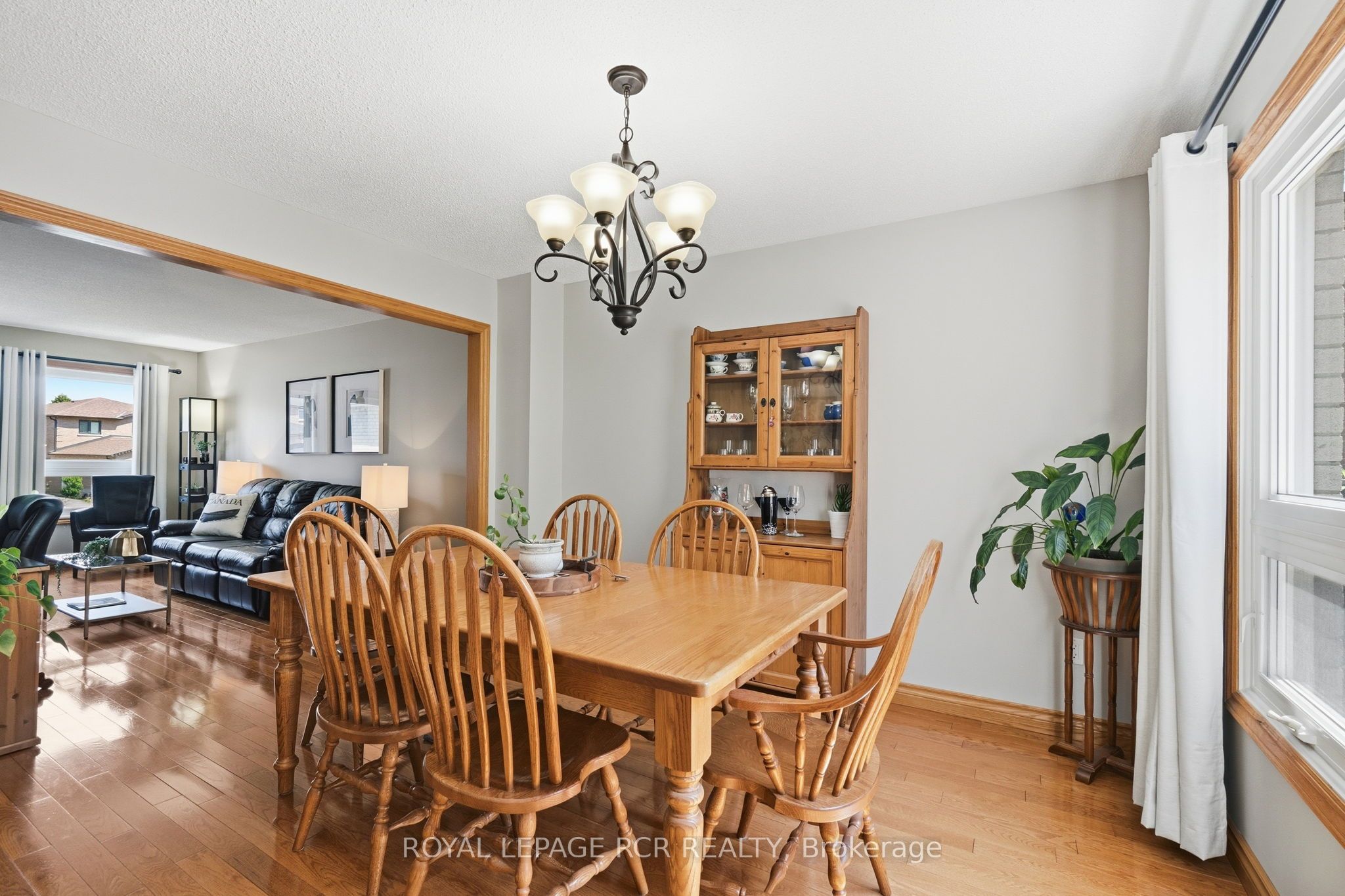 9 Doepath Way Property Photo 10