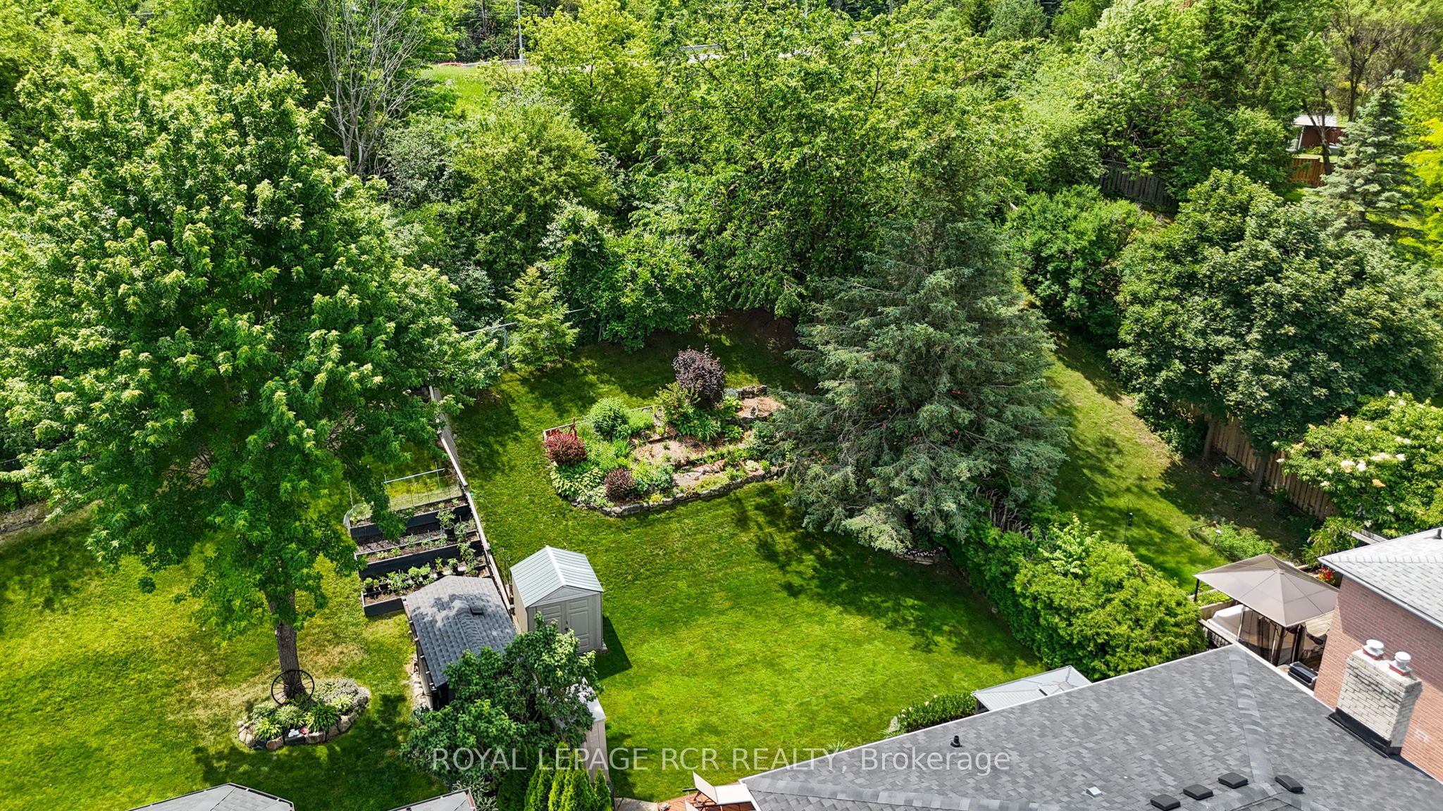 9 Doepath Way Property Photo 36