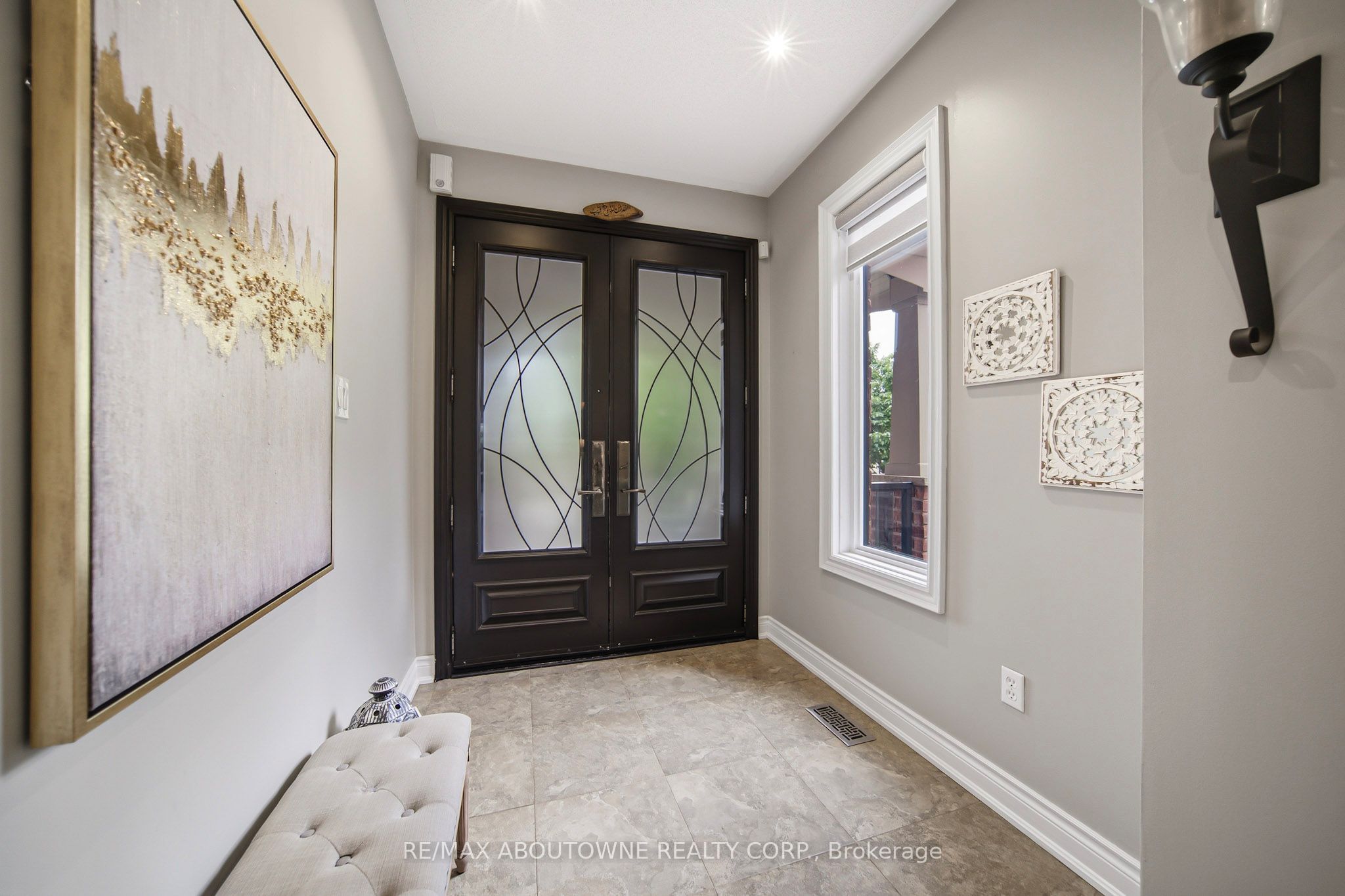 3408 Hideaway Place Property Photo 4
